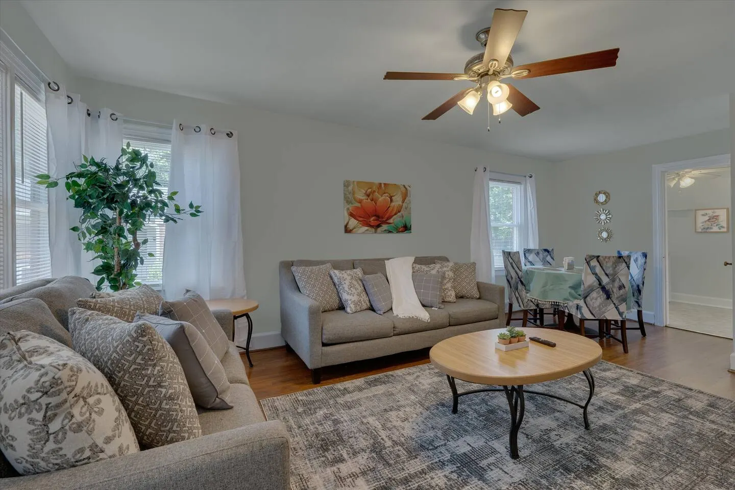 Buchanan 2BR @ Duke East Campus - Apartment 10