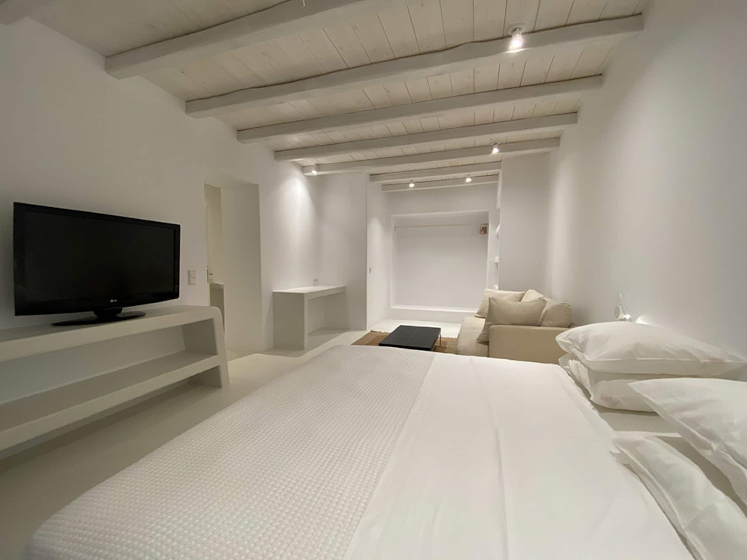 Luxury 8 Bedroom Villa Estate | Panormos Mykonos 24