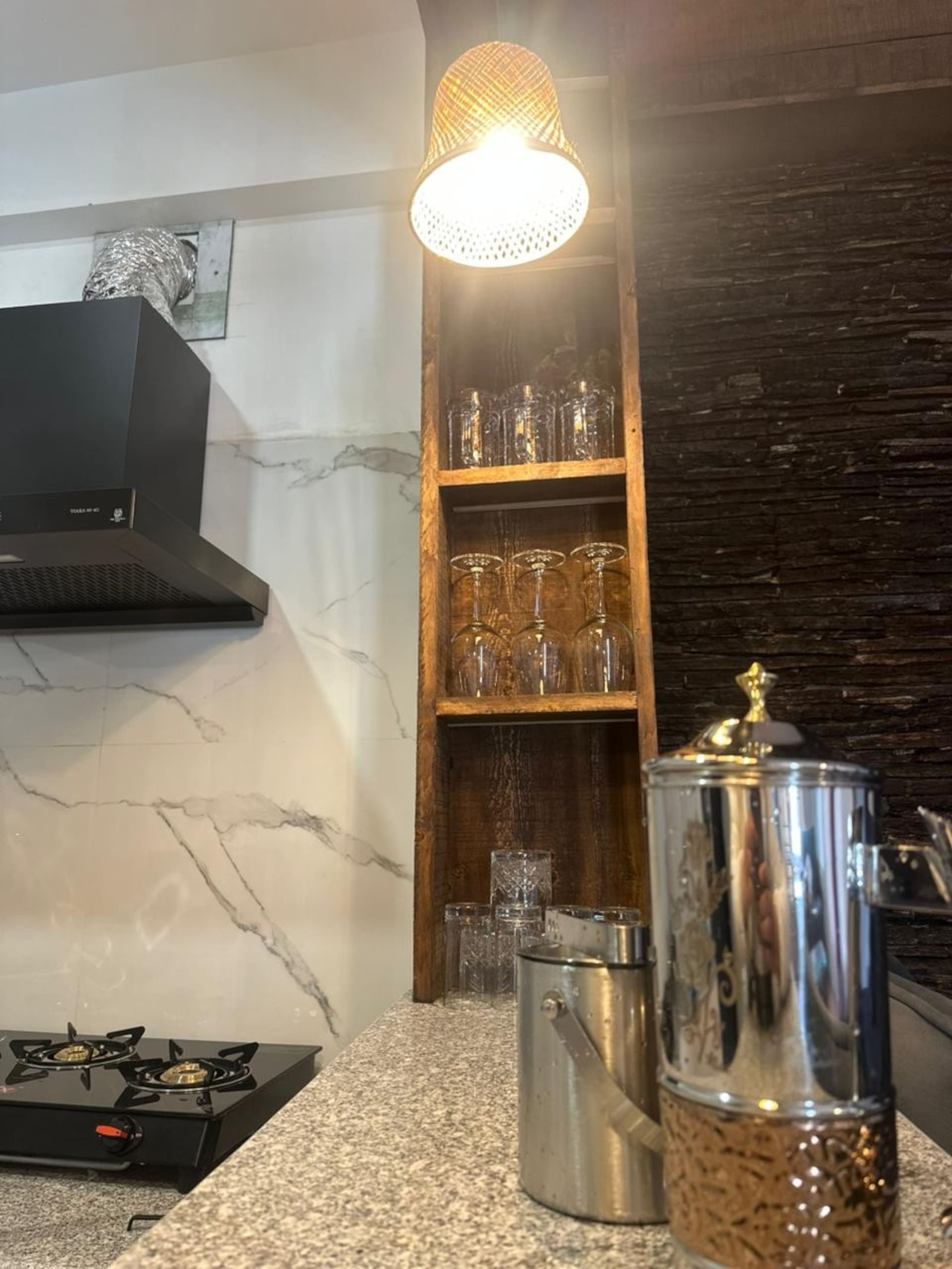 H2O: Luxe by the River Luxury Studio|MiniBar|River 13