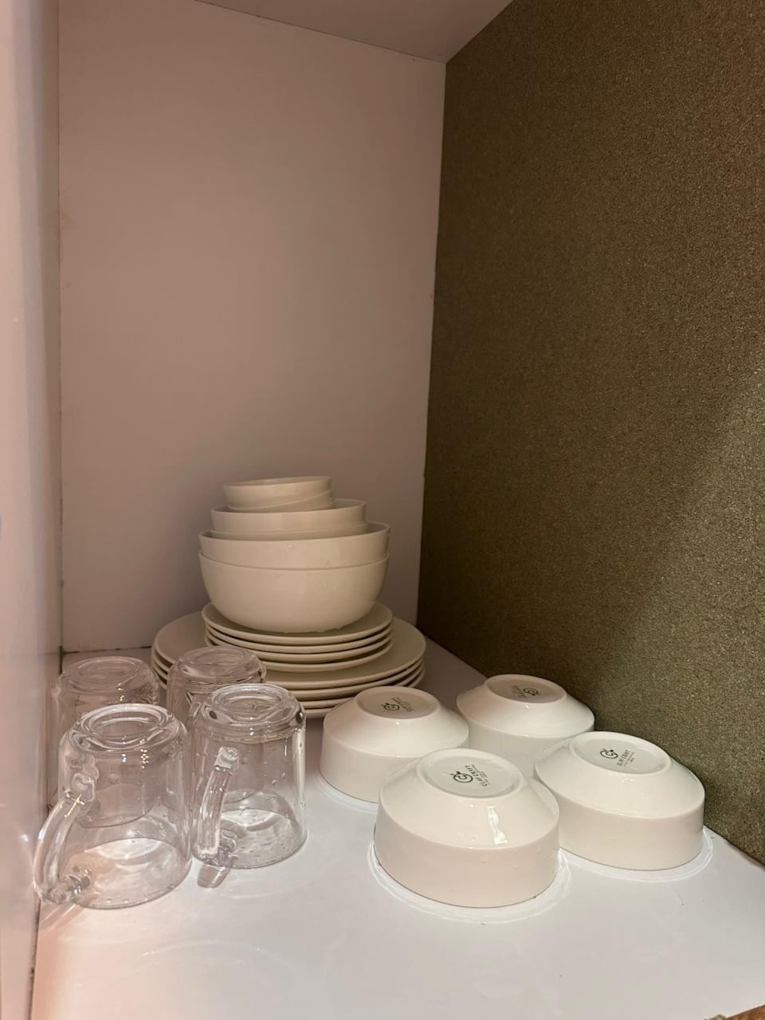 H2O: Luxe by the River Luxury Studio|MiniBar|River 33