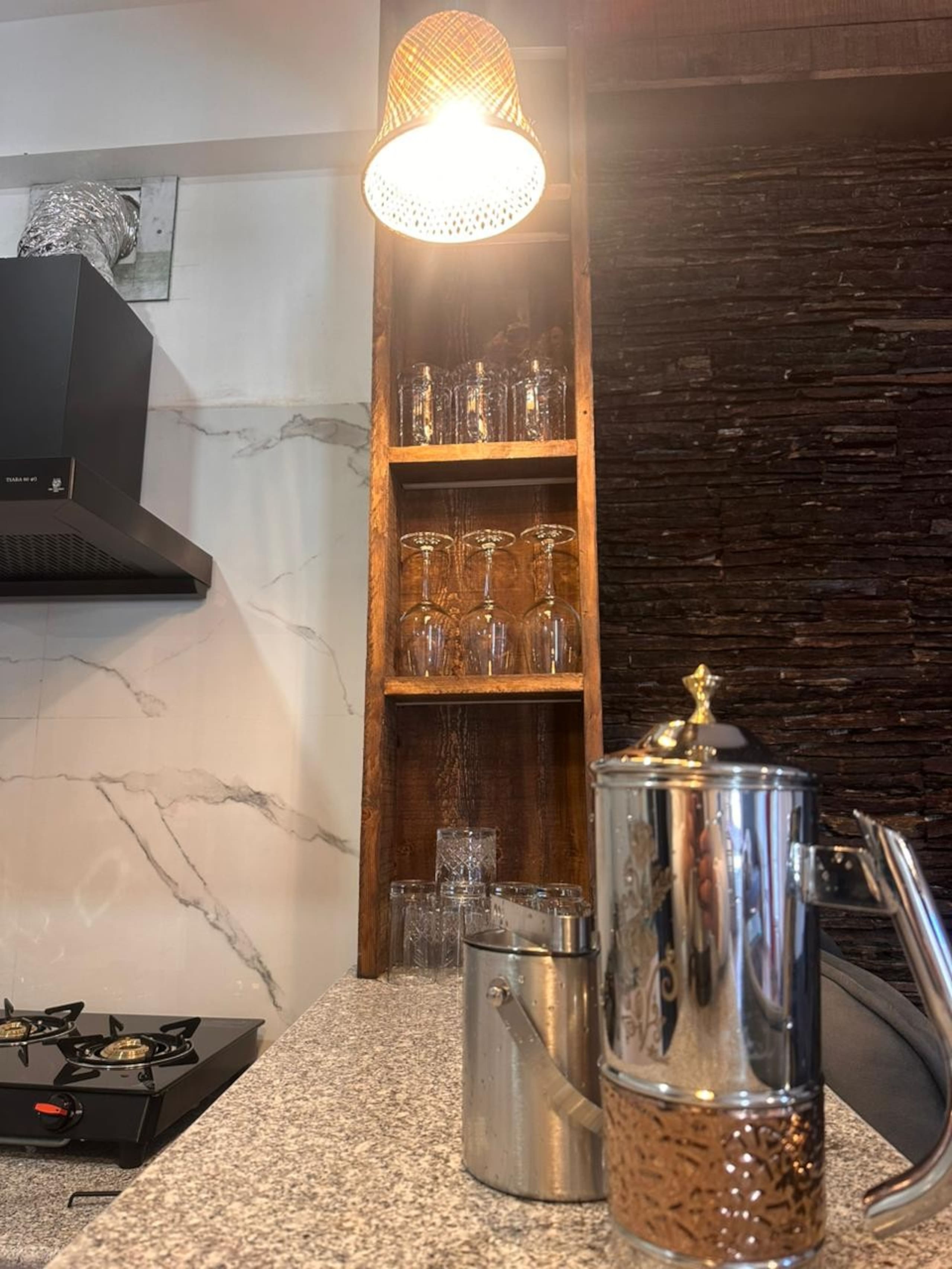 H2O: Luxe by the River Luxury Studio|MiniBar|River 12