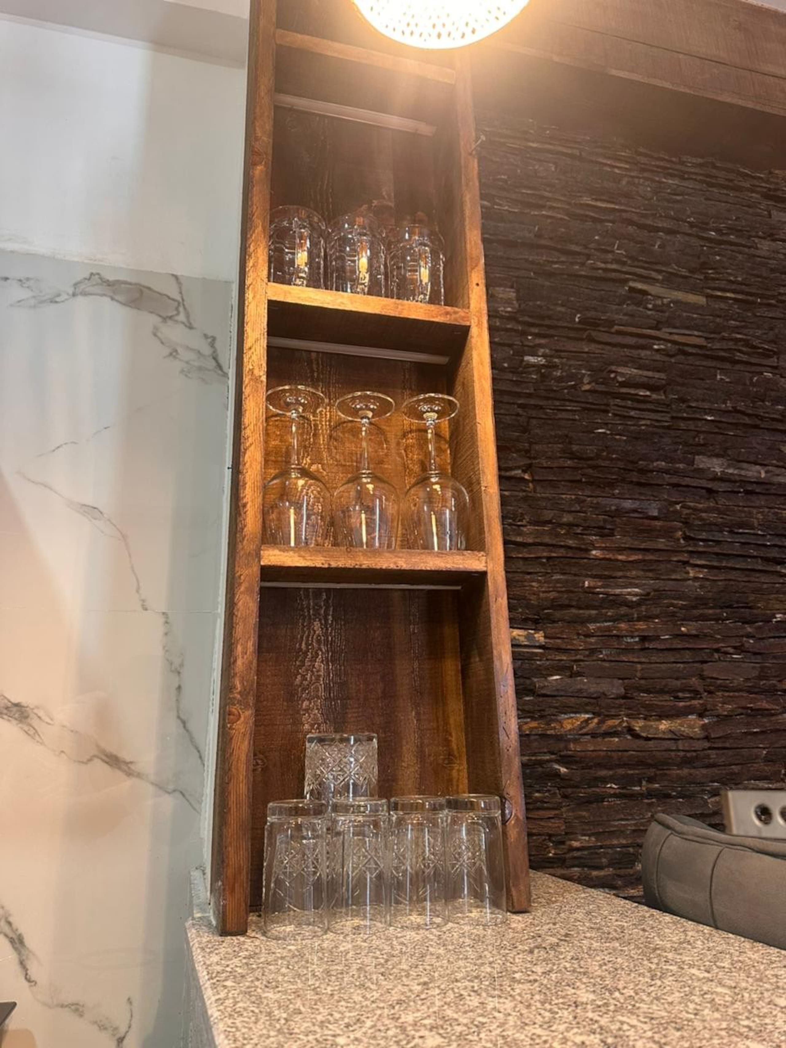 H2O: Luxe by the River Luxury Studio|MiniBar|River 32