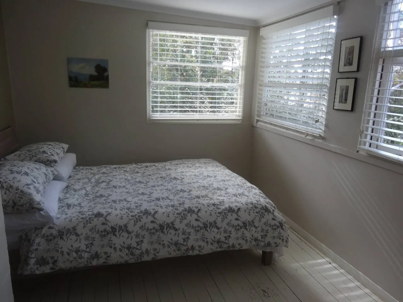 Classic 1930s mountain cottage 7
