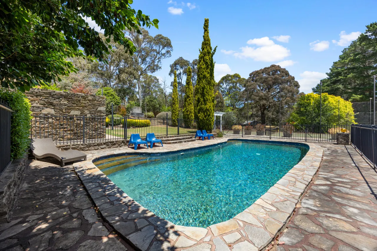 Amber Wisper—In the Hills with Pool & Tennis Court — photo 2