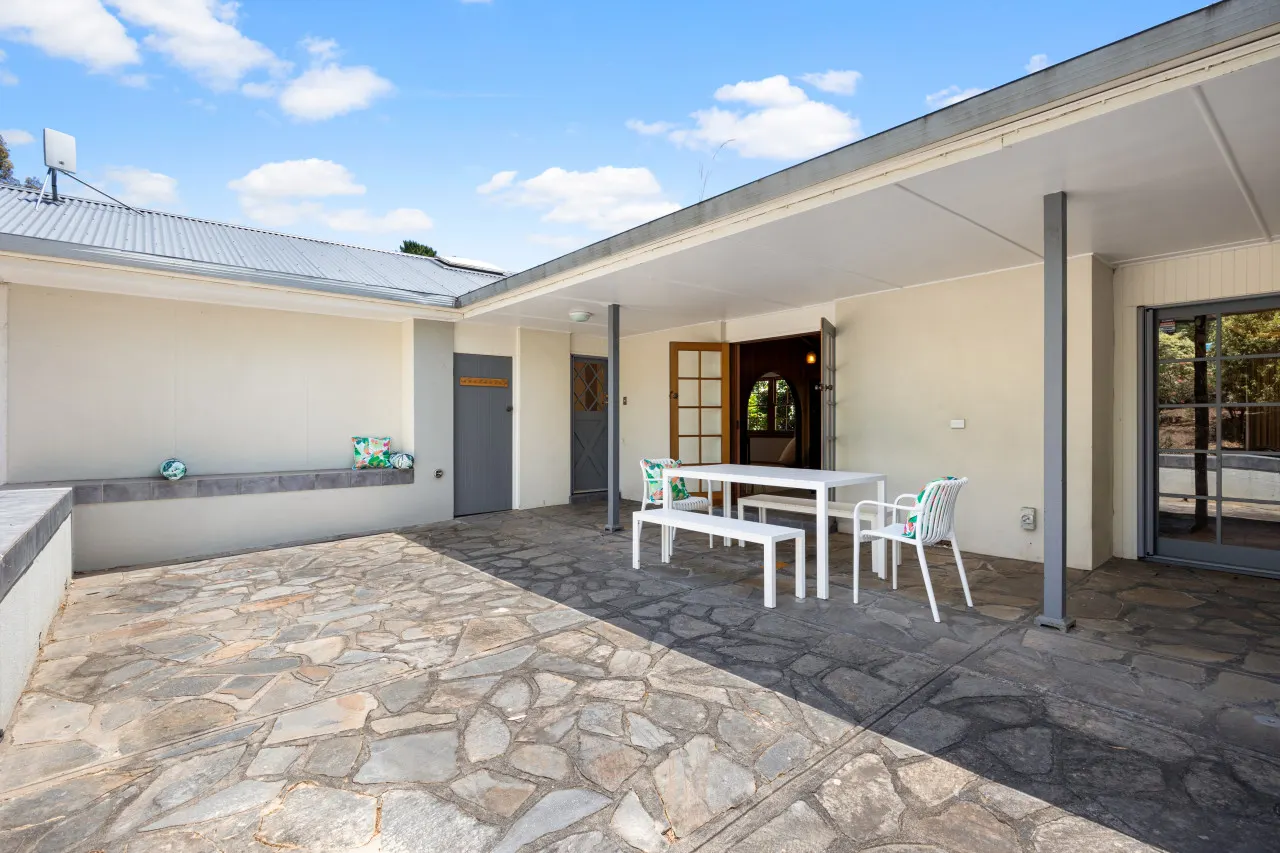 Amber Wisper—In the Hills with Pool & Tennis Court 12