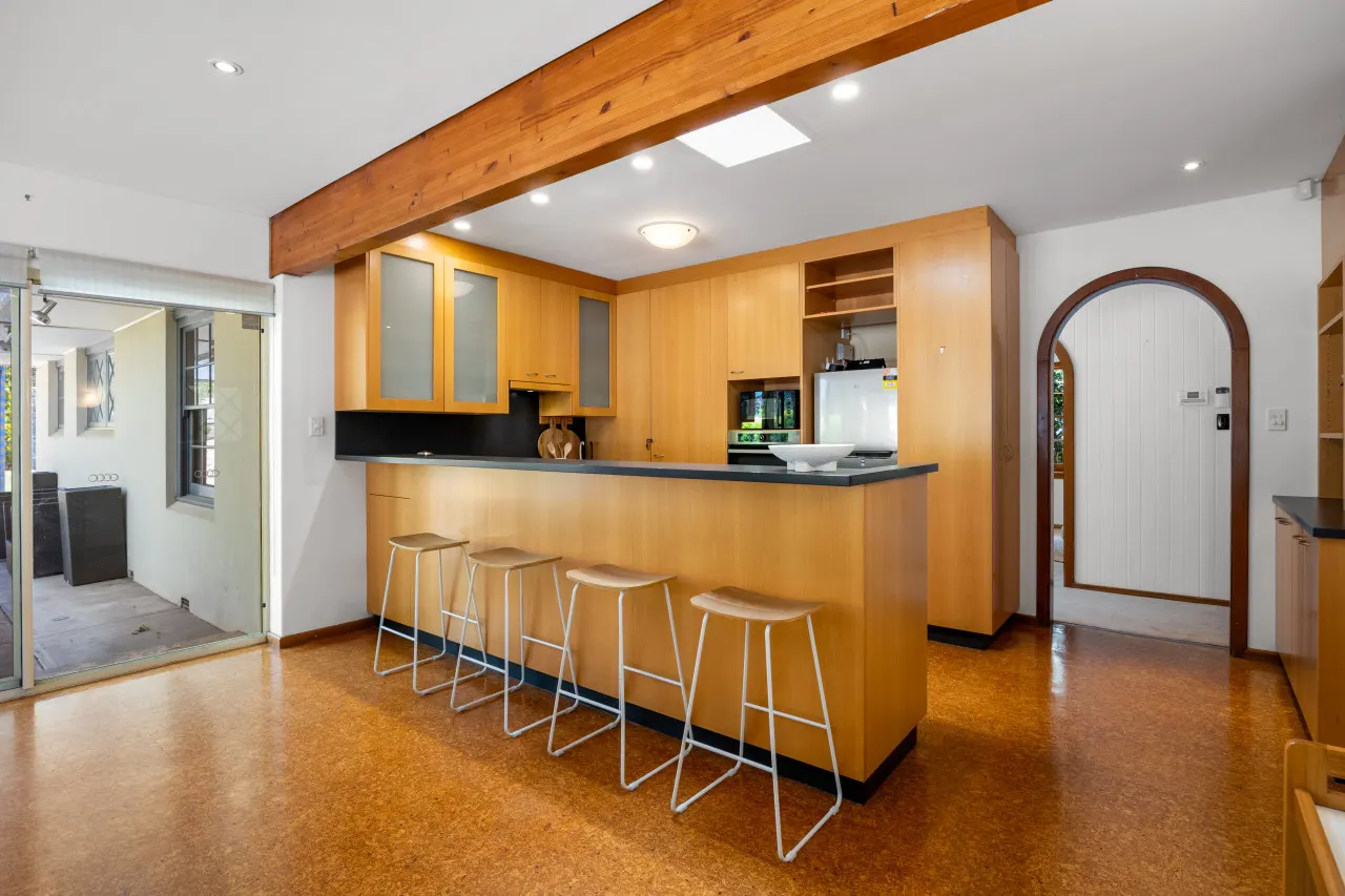 Amber Wisper—In the Hills with Pool & Tennis Court 14