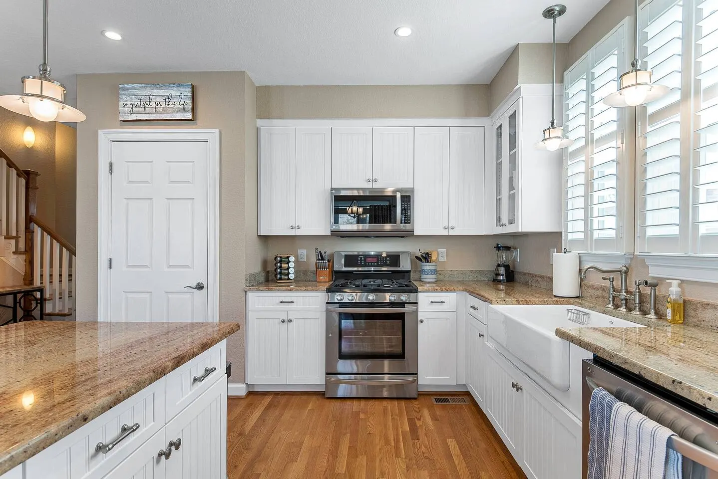 Virginia Beach 4BR Sunroom + Near Beach 10