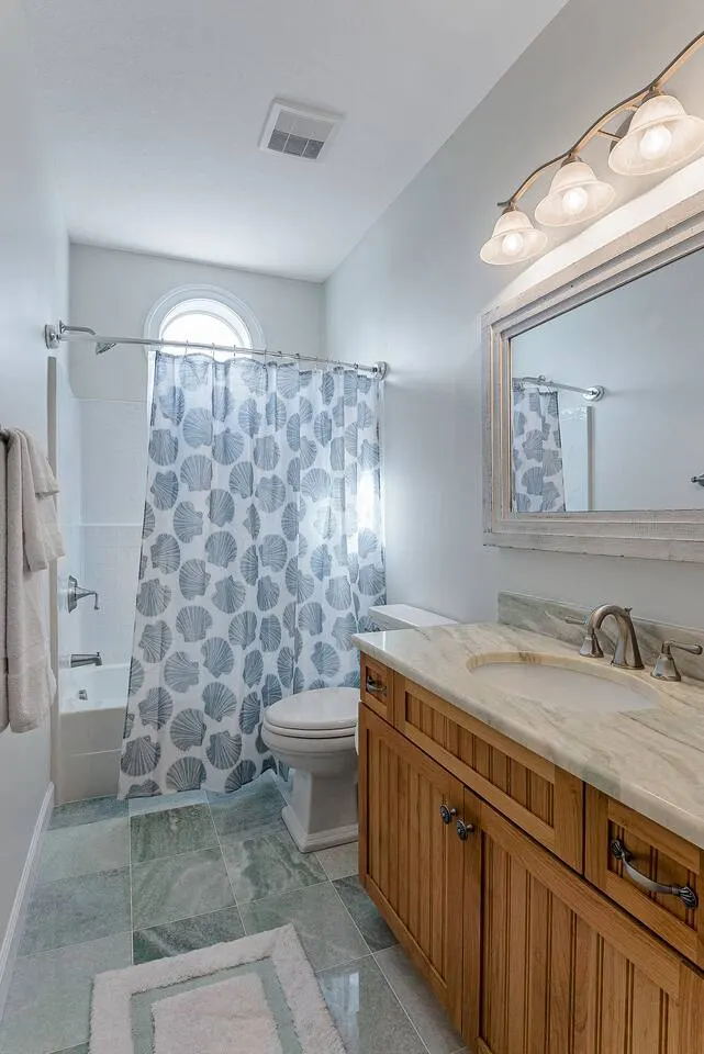 Virginia Beach 4BR Sunroom + Near Beach 16