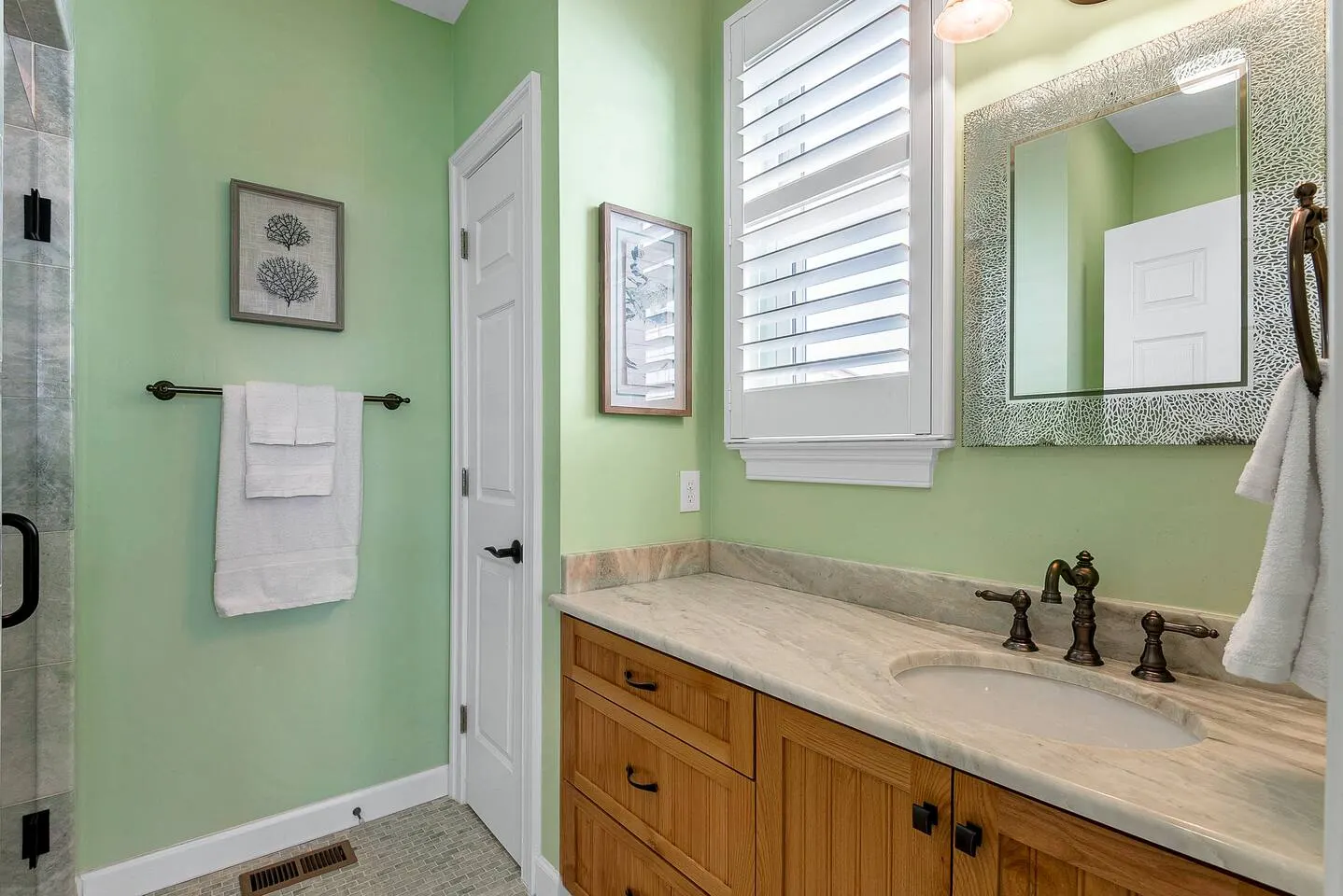 Virginia Beach 4BR Sunroom + Near Beach 20