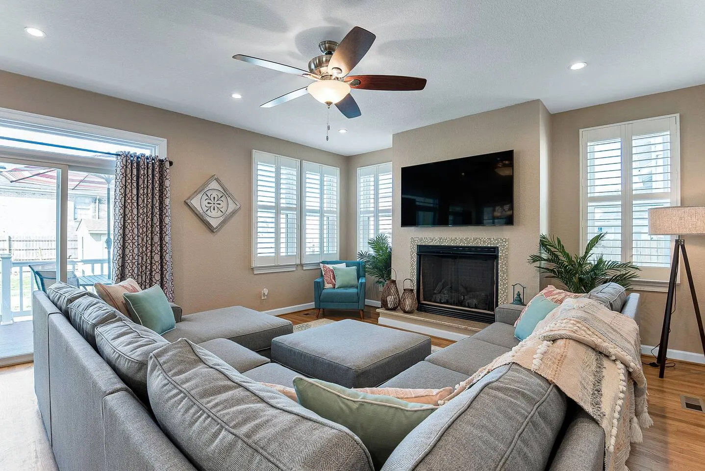 Virginia Beach 4BR Sunroom + Near Beach 3