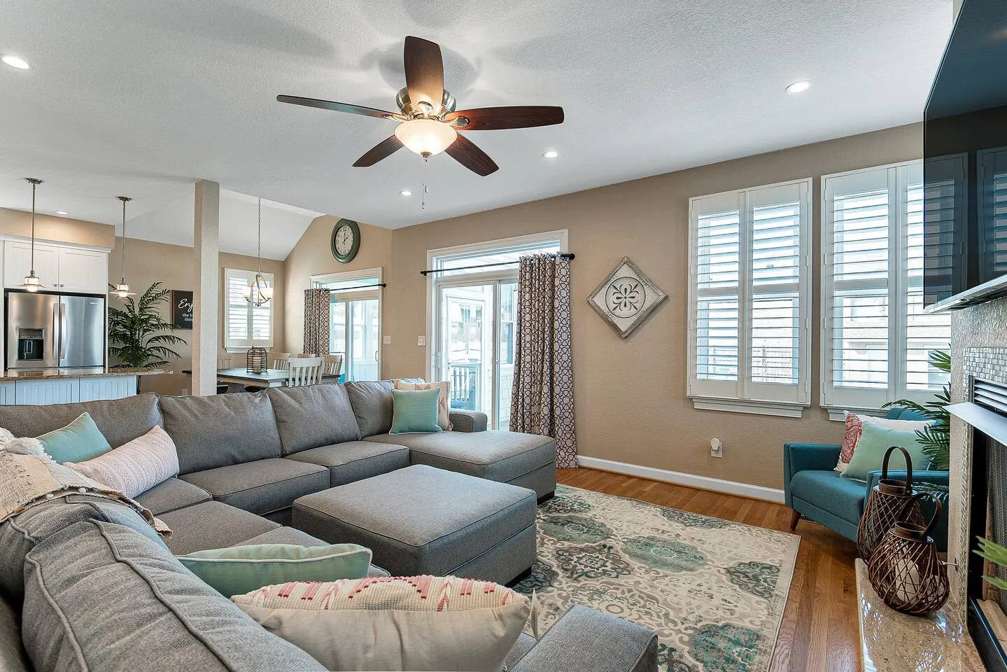 Virginia Beach 4BR Sunroom + Near Beach 4