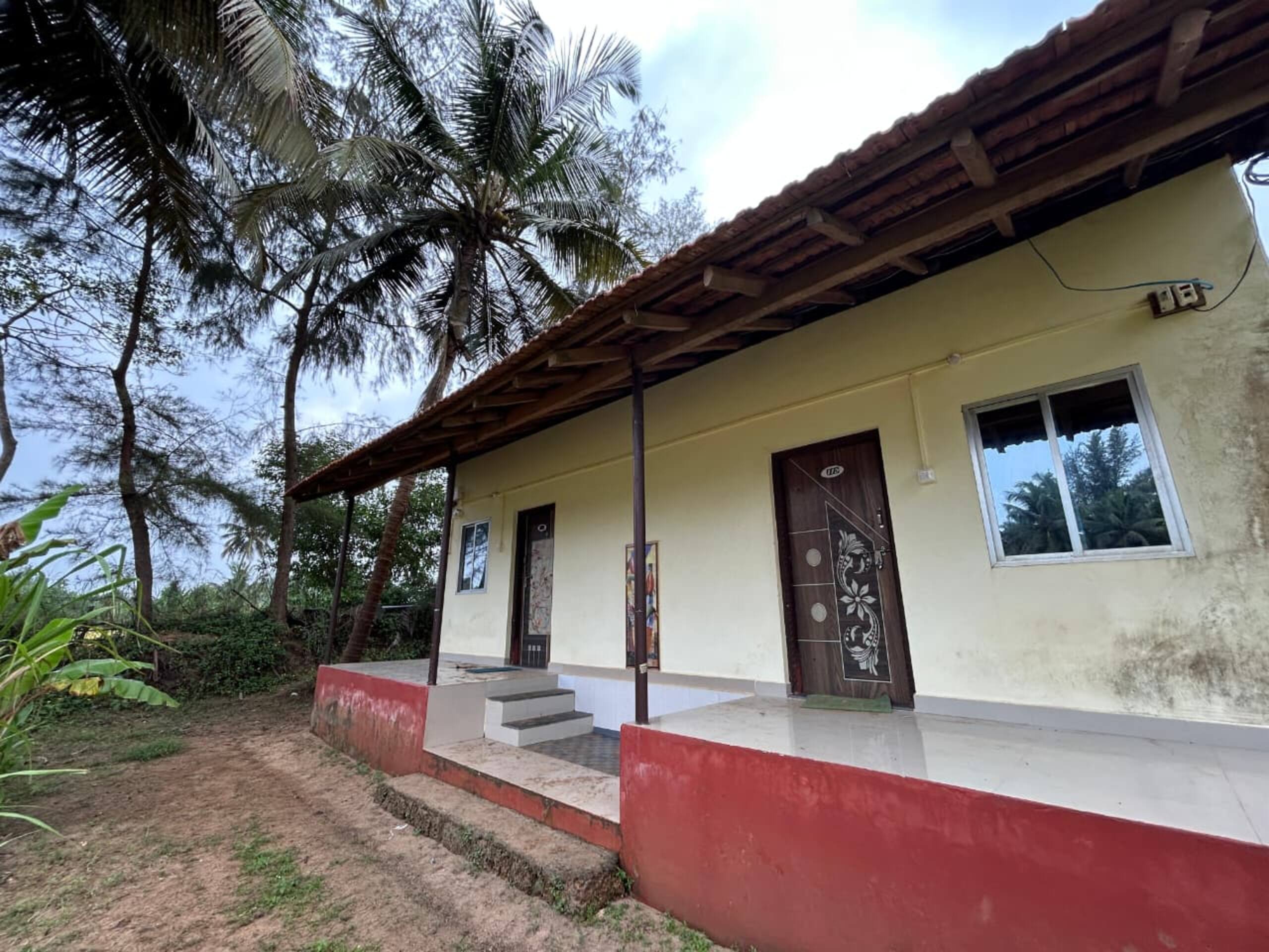 Sukhi Beach Cottage4 23