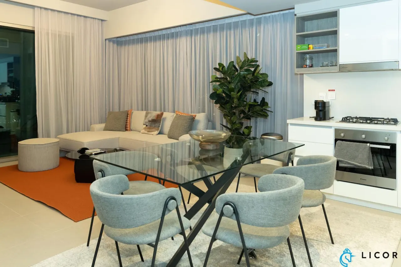 New 2BR Apt next to DubaiMall, pool view of BurjKh 9