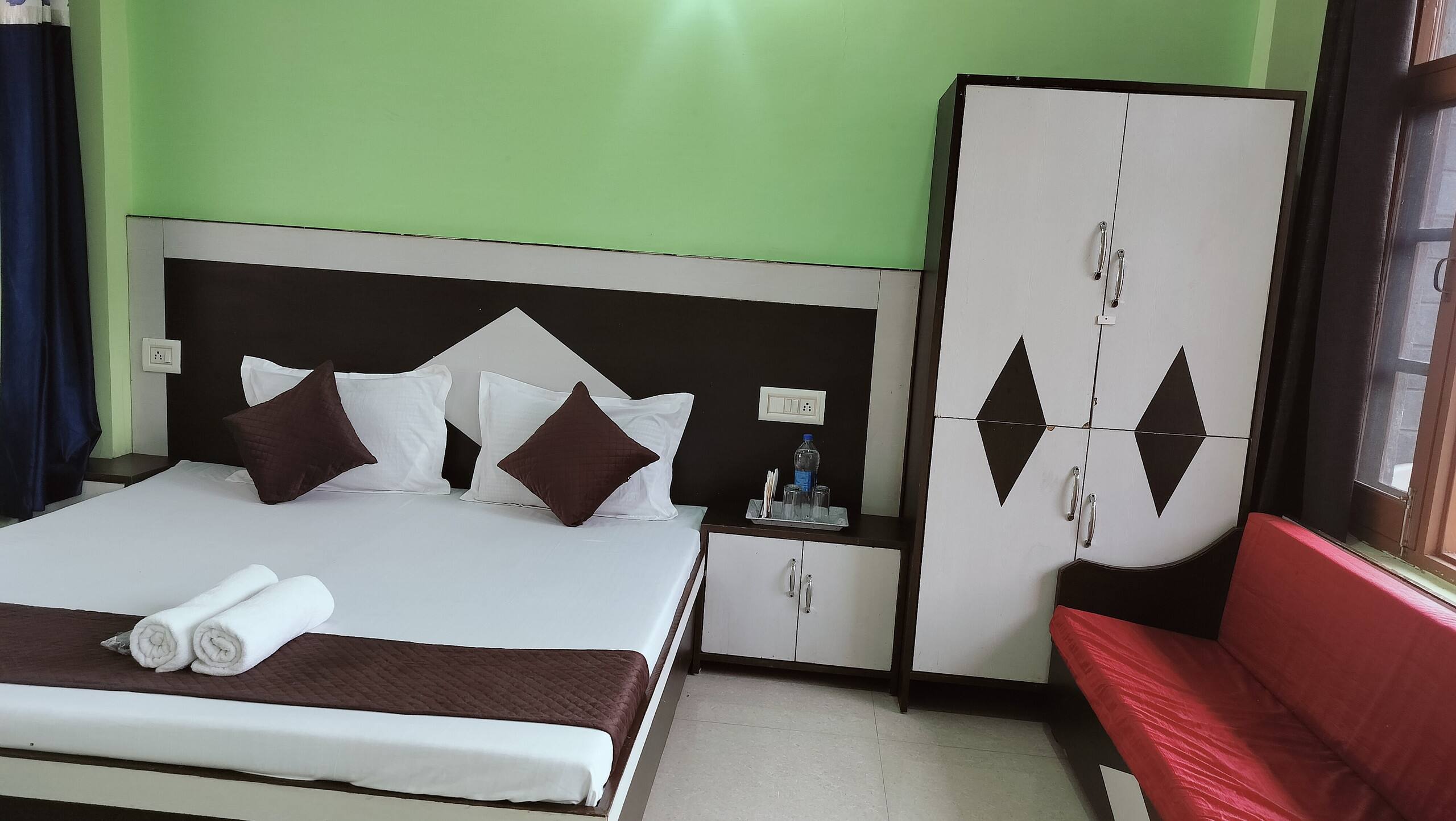 Adventure Inn Guest House 10