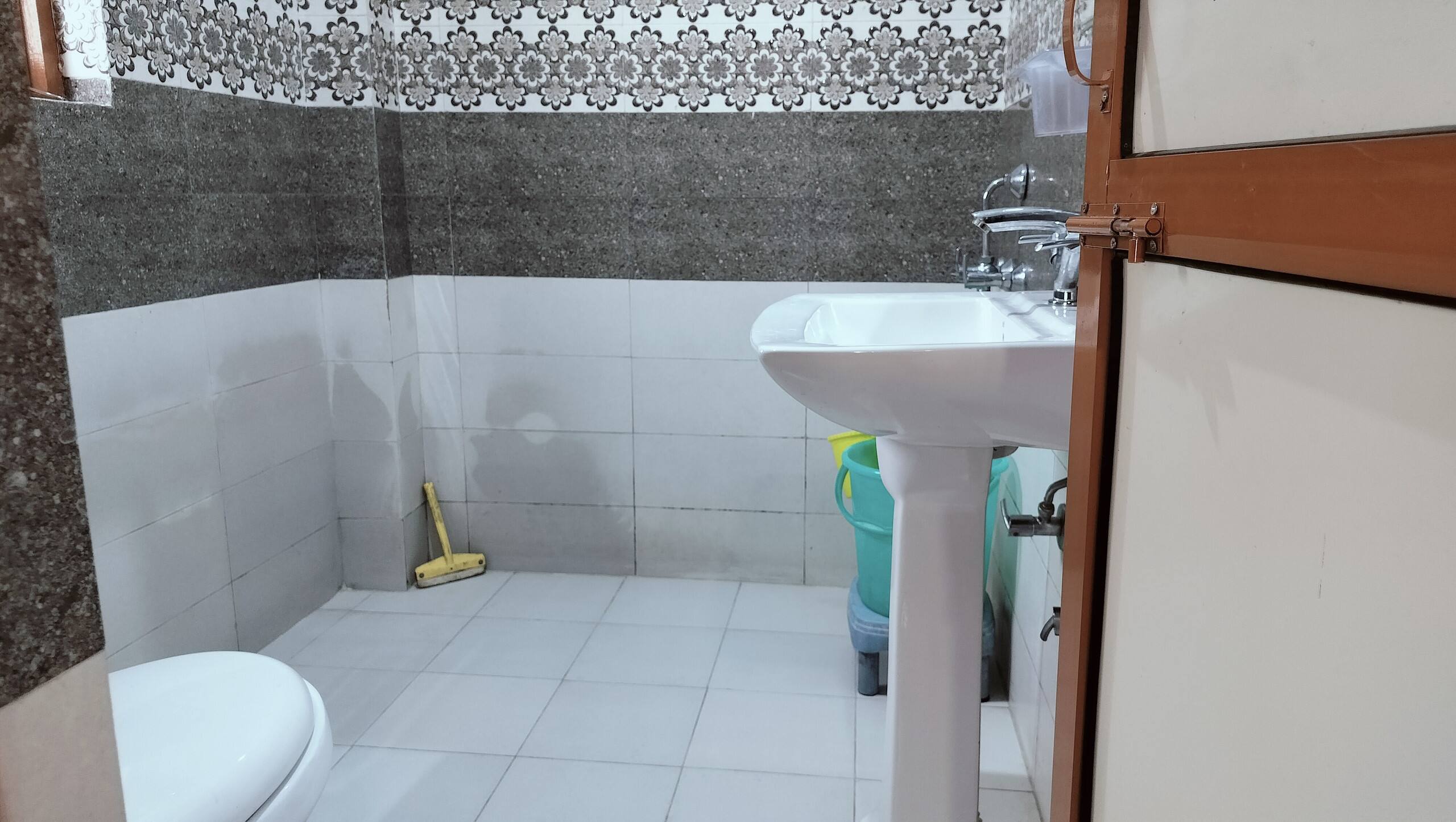 Adventure Inn Guest House 17