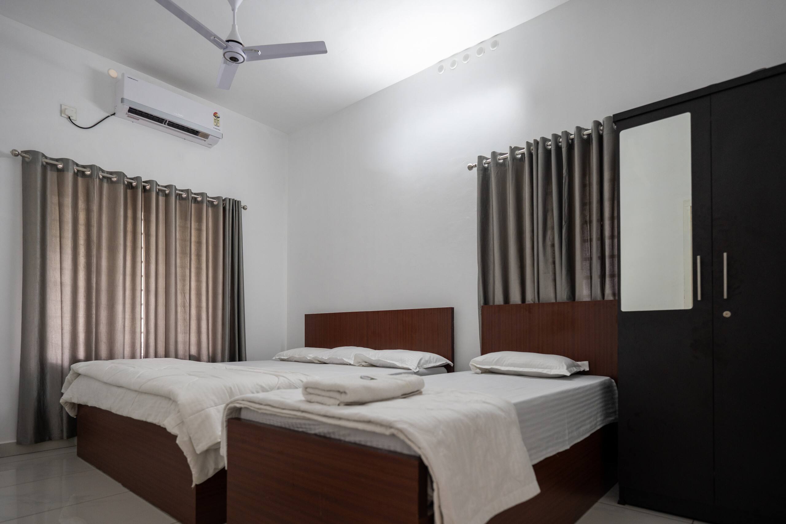 white house villa by club4 residency 20
