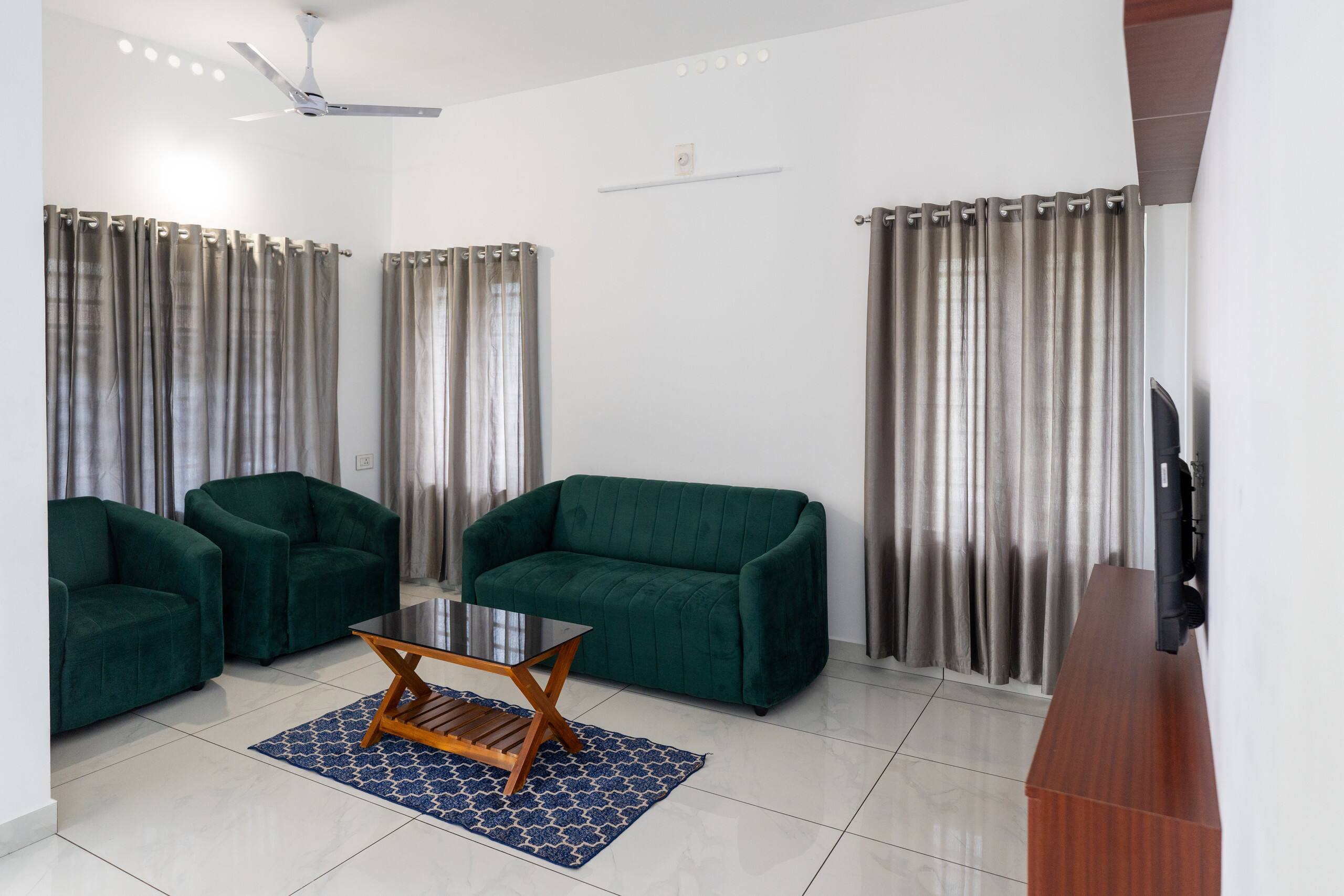 white house villa by club4 residency 11