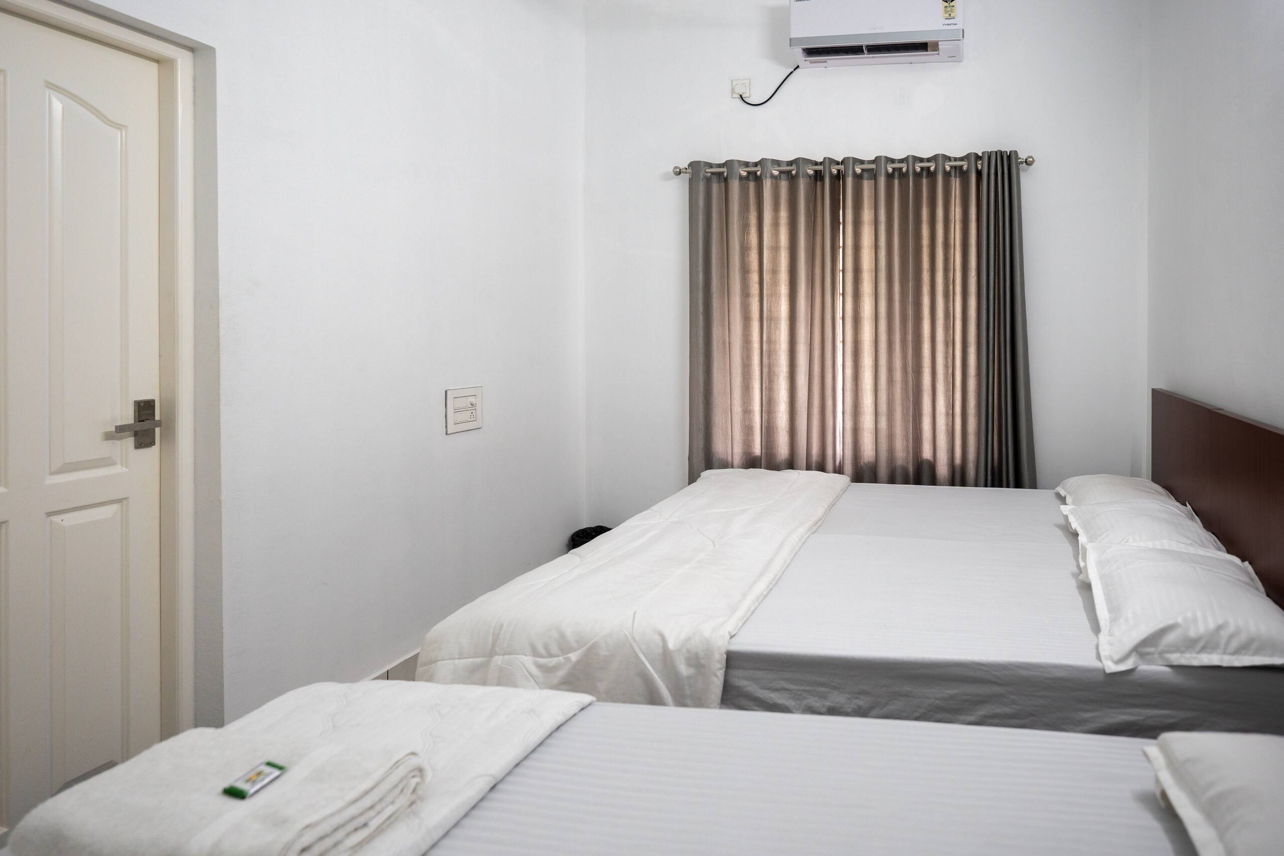 white house villa by club4 residency 19
