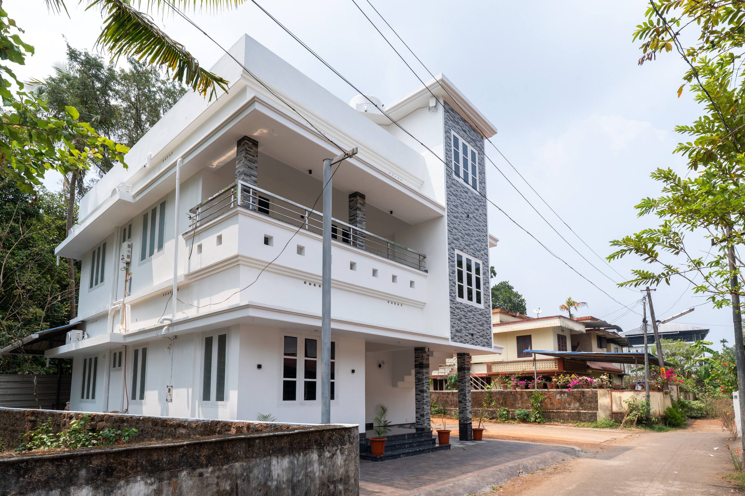 white house villa by club4 residency 31