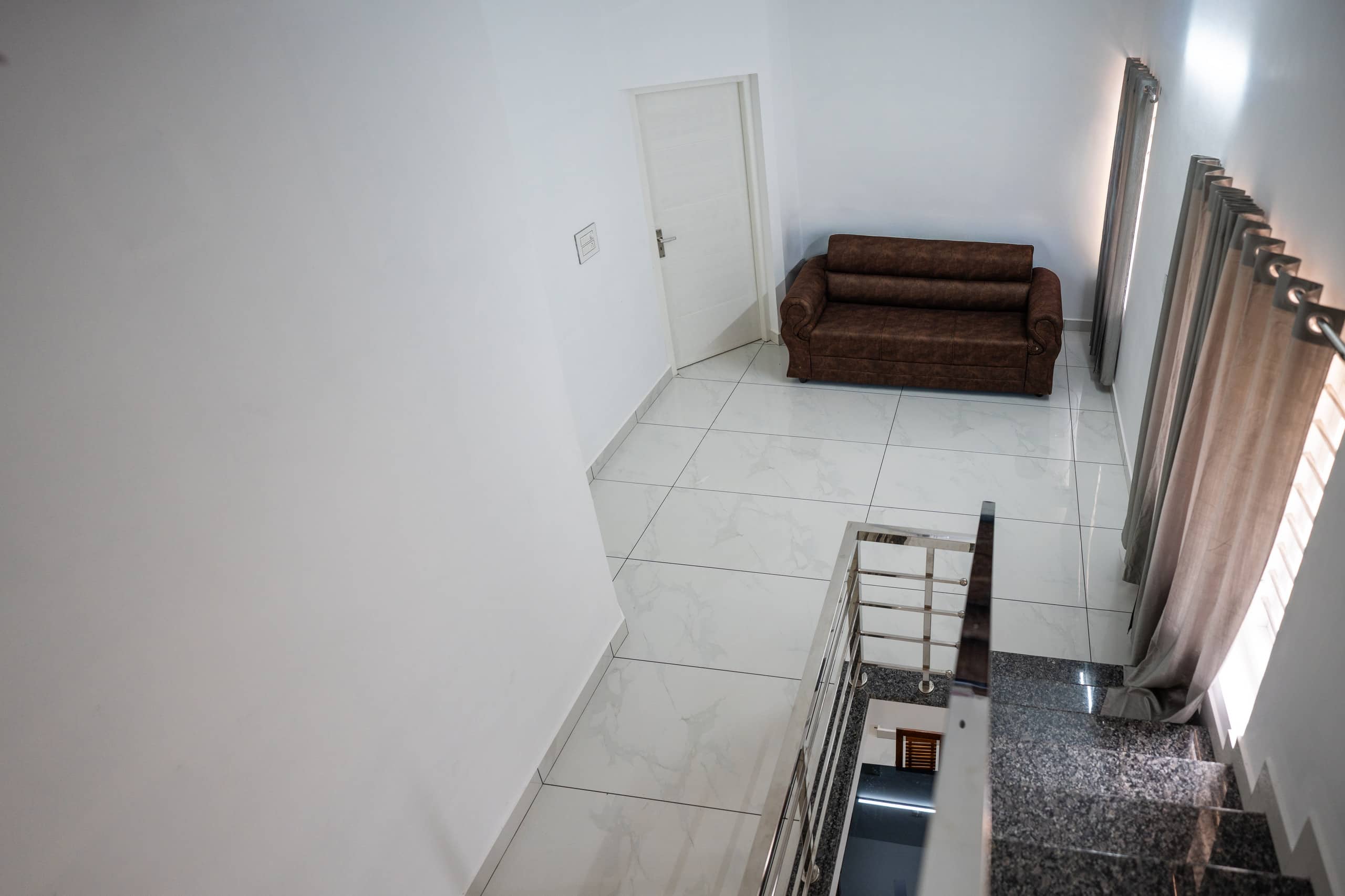 white house villa by club4 residency — photo 3