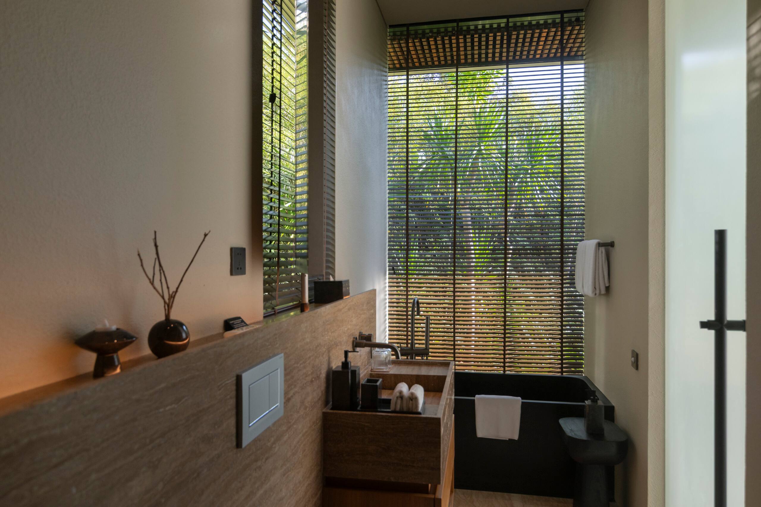 Designer canyon-view villa in Uluwatu 36