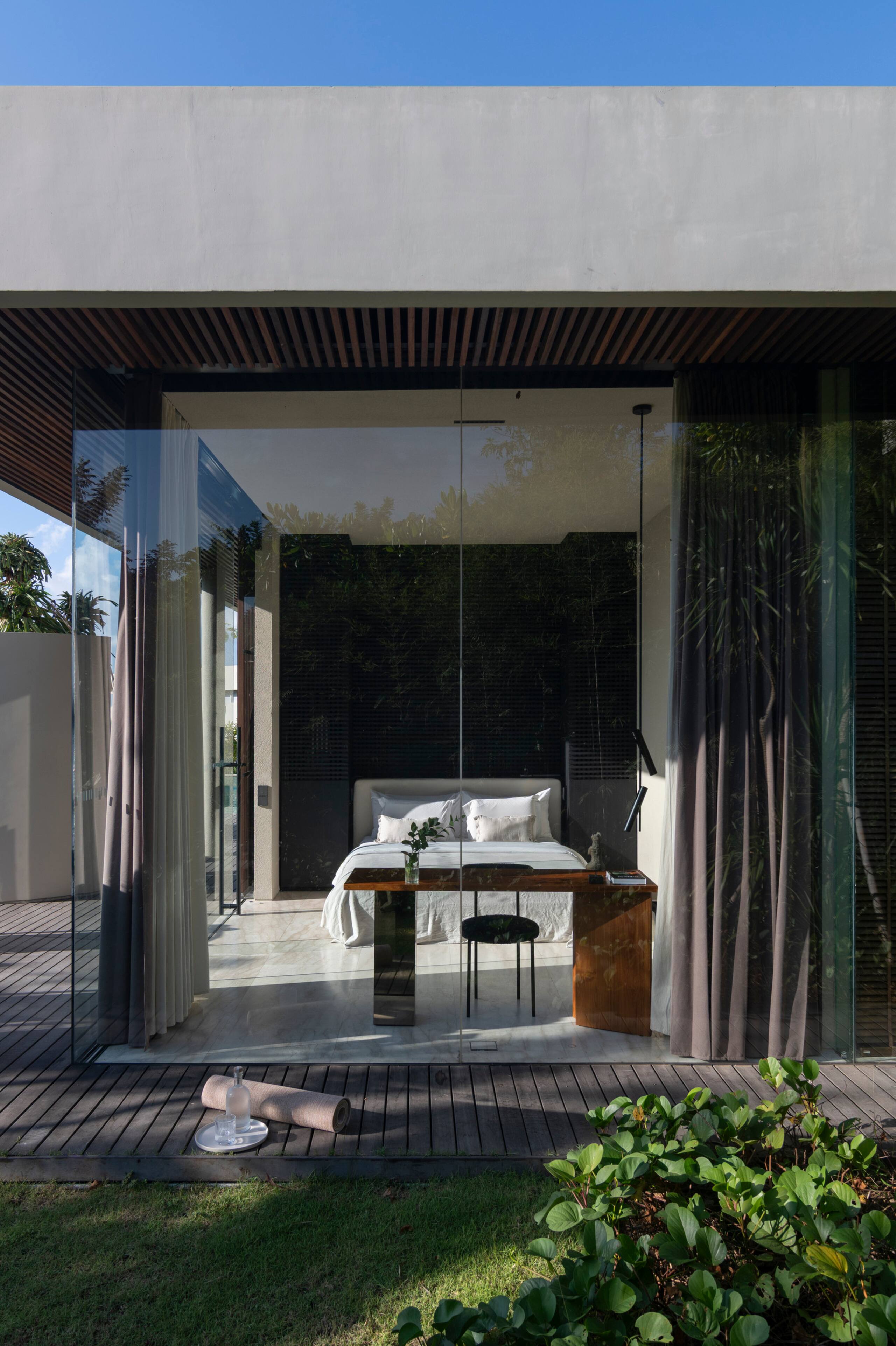 Designer canyon-view villa in Uluwatu 31