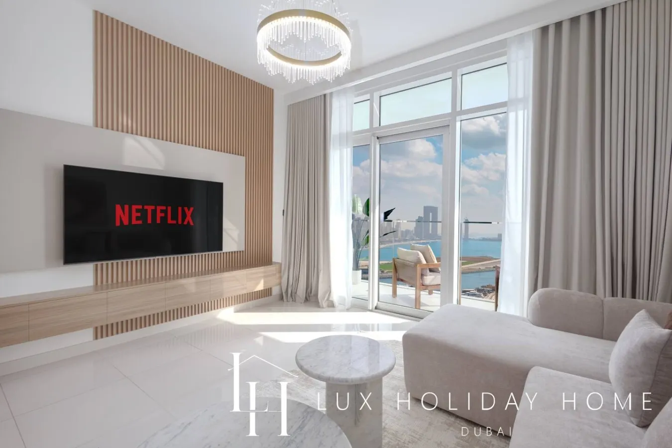 LUX The Luxury Sunrise Beachfront Suite 3 2