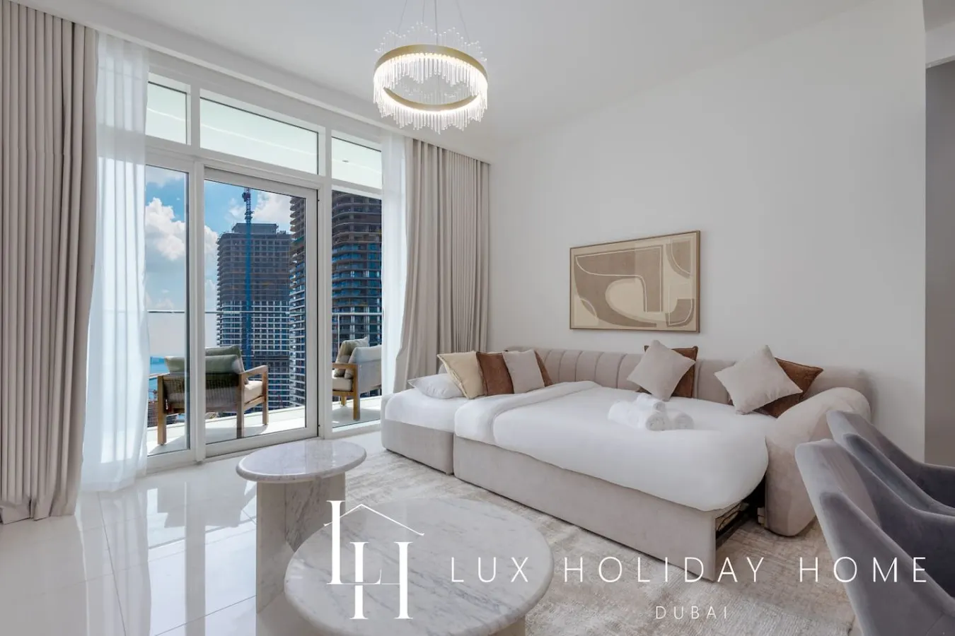 LUX The Luxury Sunrise Beachfront Suite 3 10