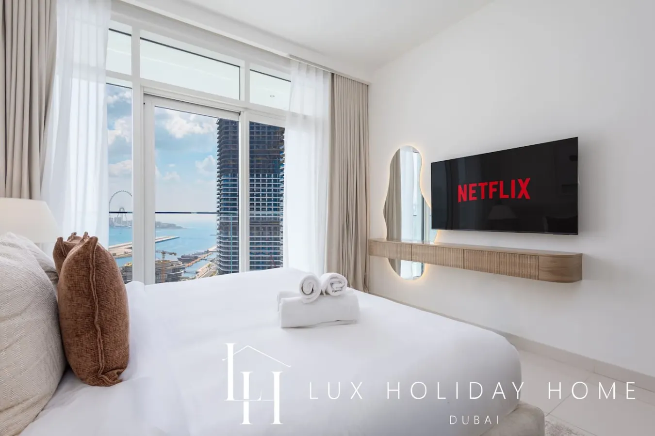 LUX The Luxury Sunrise Beachfront Suite 3 14