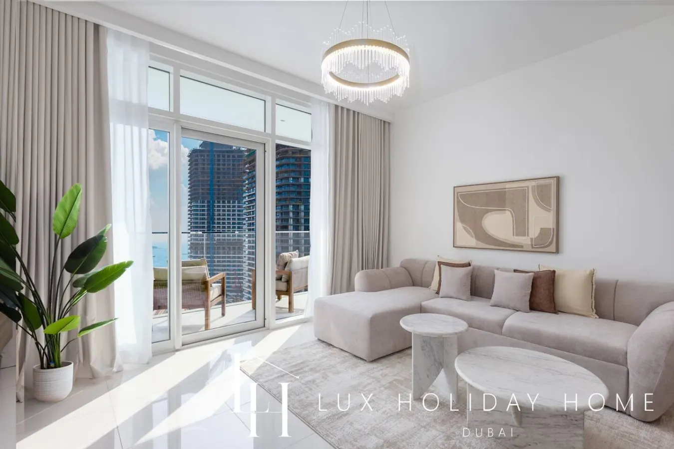 LUX The Luxury Sunrise Beachfront Suite 3 5