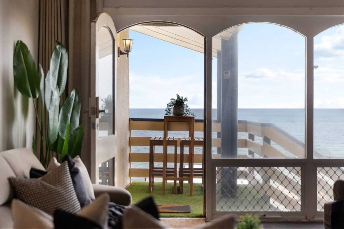Horizon 235—Seaview Hideaway on the Esplanade 14