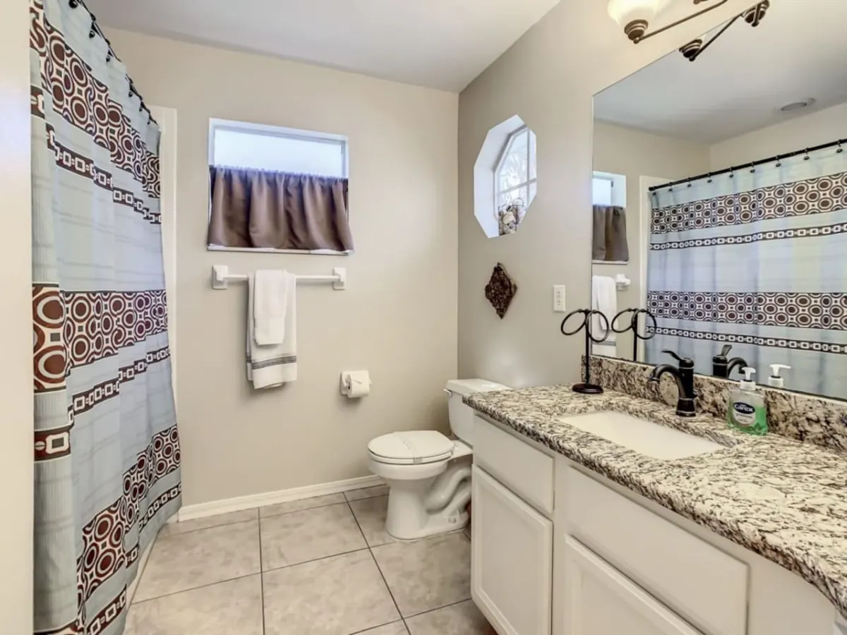 Tee Tea House – Stylish 4-Bedroom Home with Private Lanai Near Disney & Golf! 19