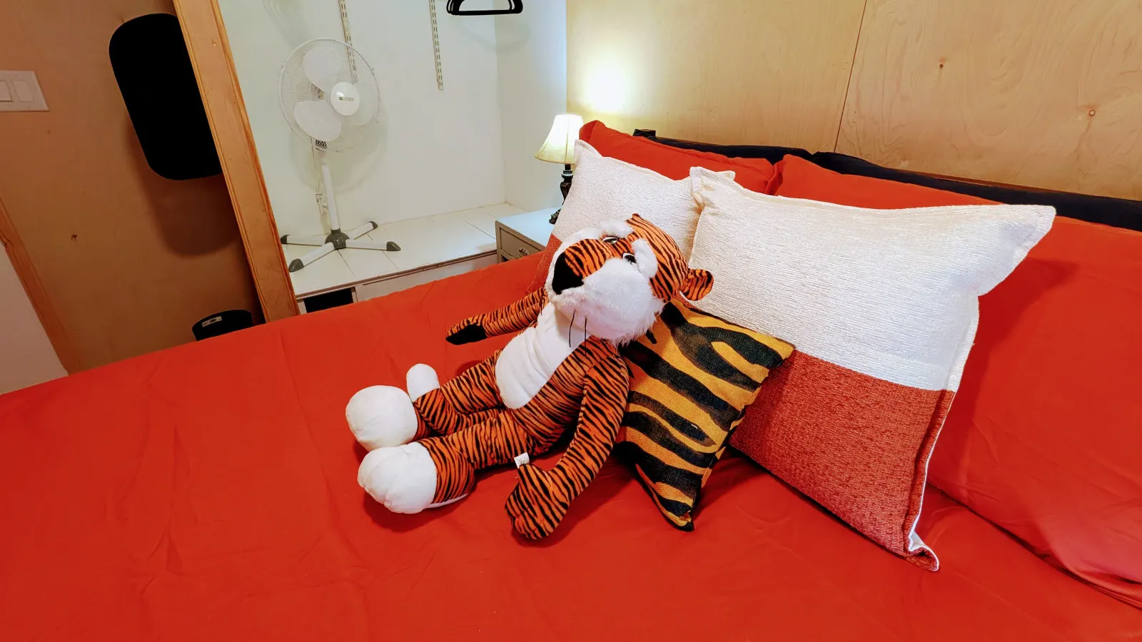 NEW! TigerCub -- Cozy 2BR Guest House on 20 Acres 20 Minutes from Auburn 18