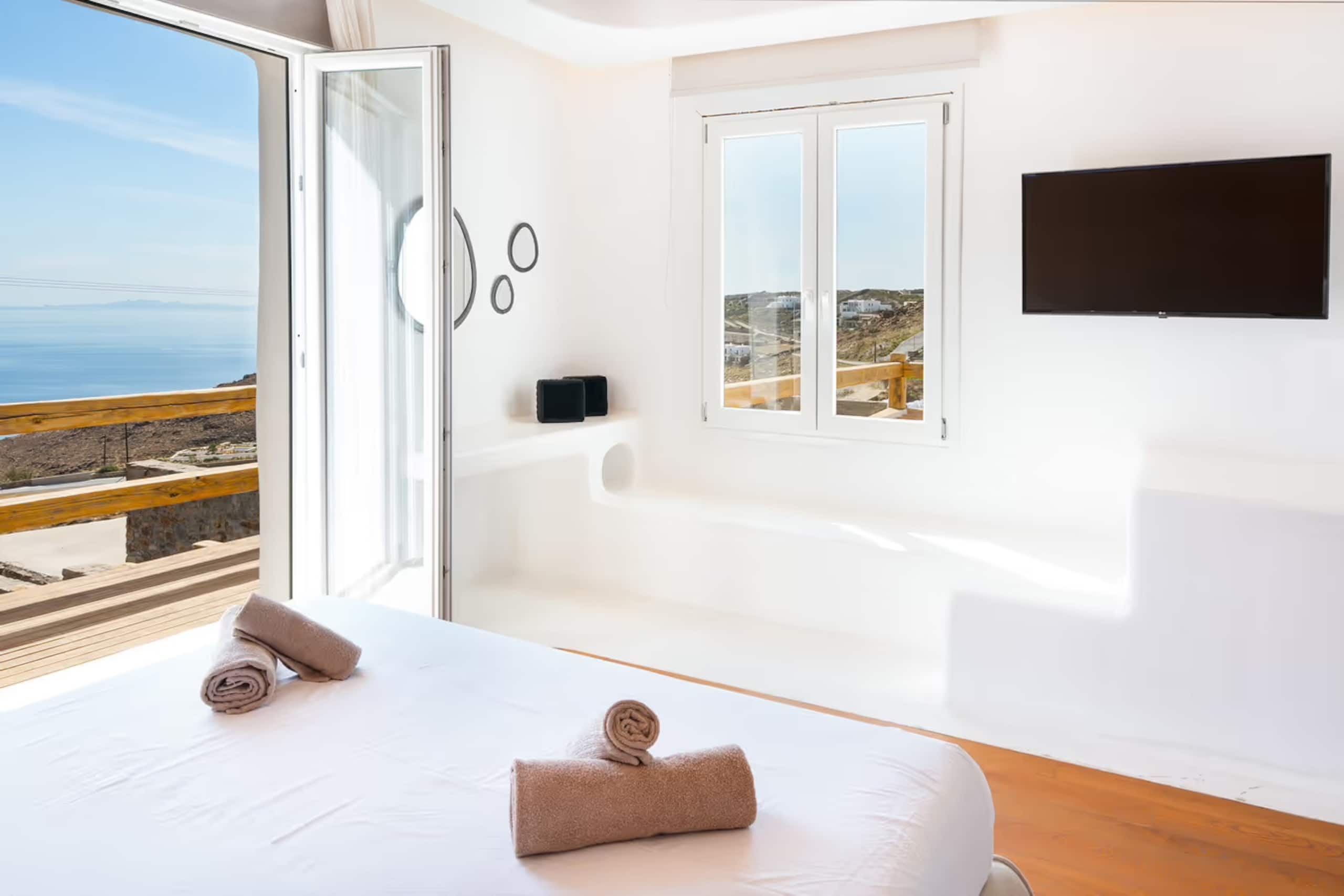 3BD Villa RiaMarChris Mykonos PrivPool Live&Travel 15