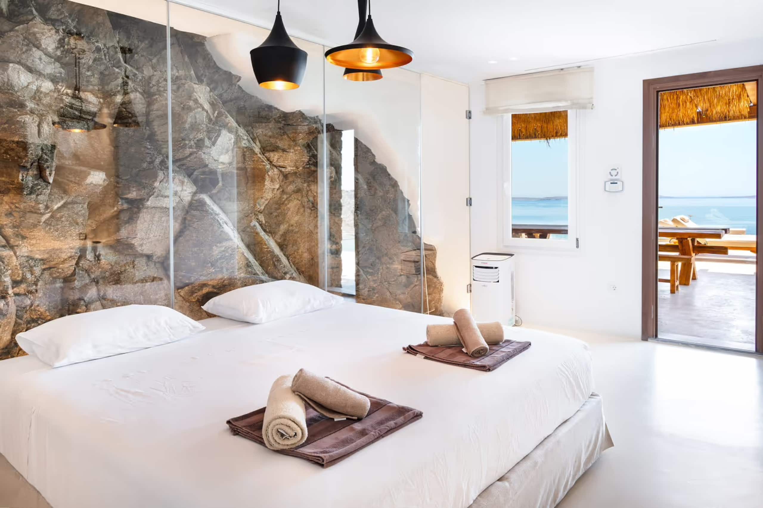 3BD Villa RiaMarChris Mykonos PrivPool Live&Travel 22