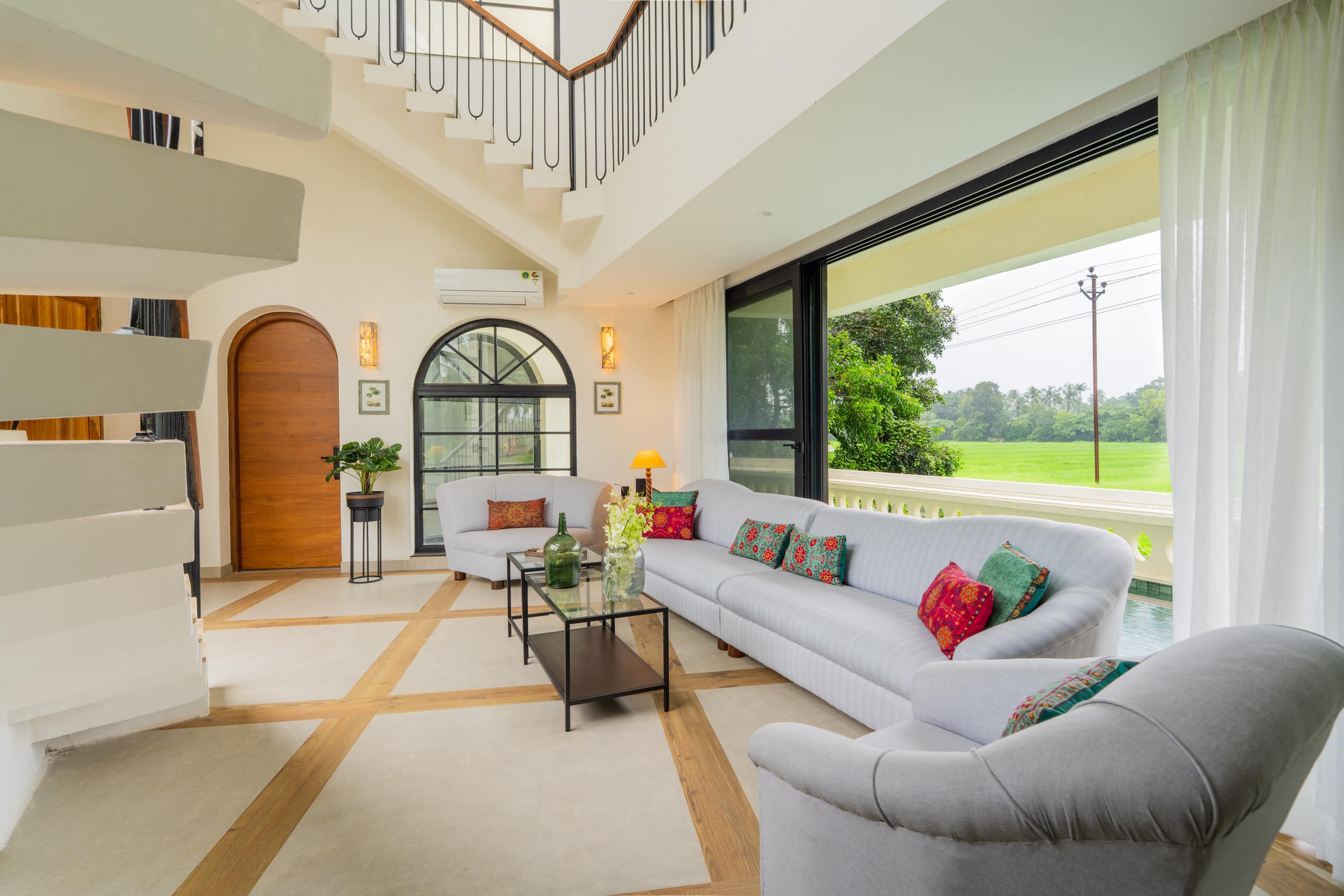 The Parra Hideaway | Pvt Pool & Chef | 5 Beds | 11