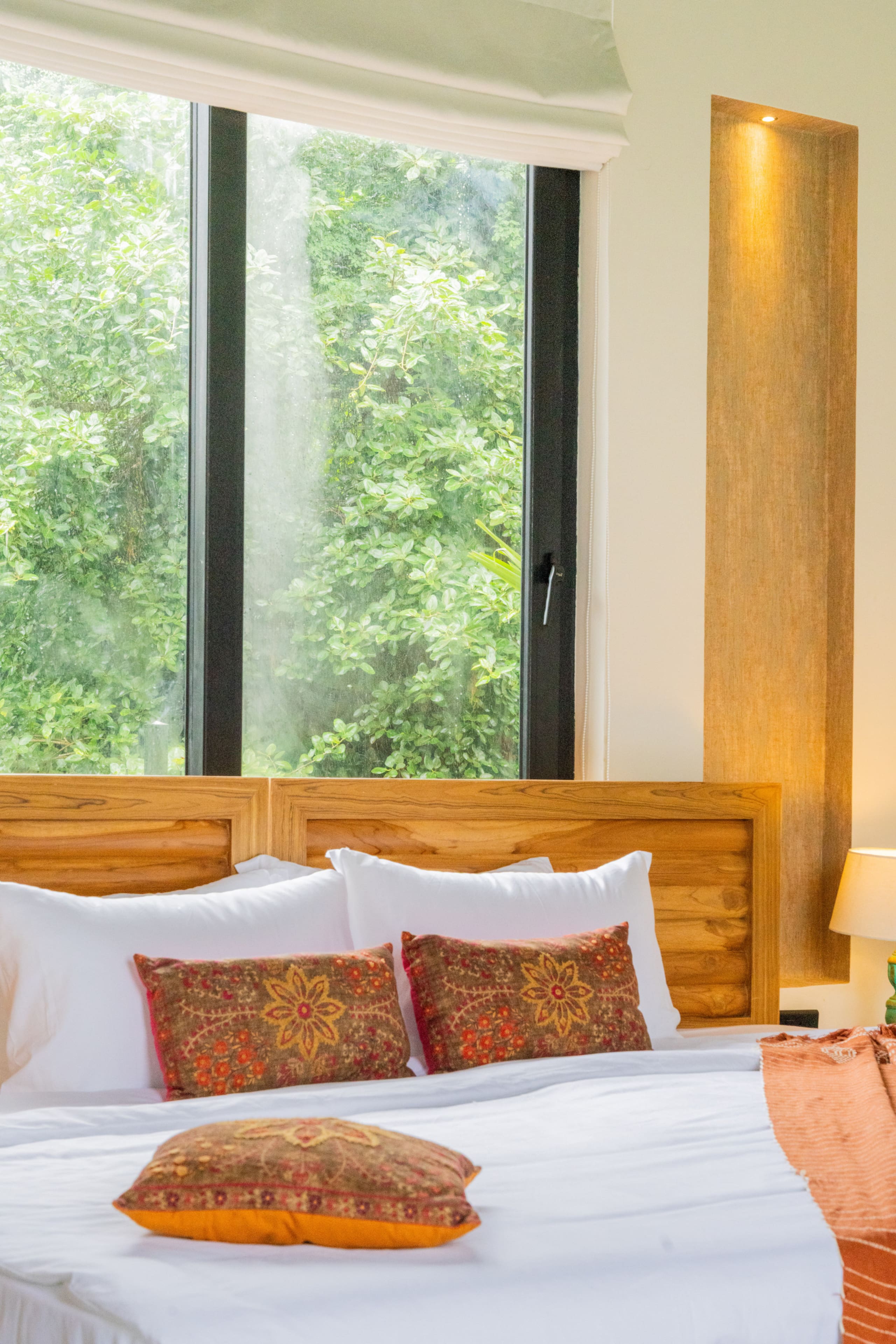 The Parra Hideaway | Pvt Pool & Chef | 5 Beds | 37