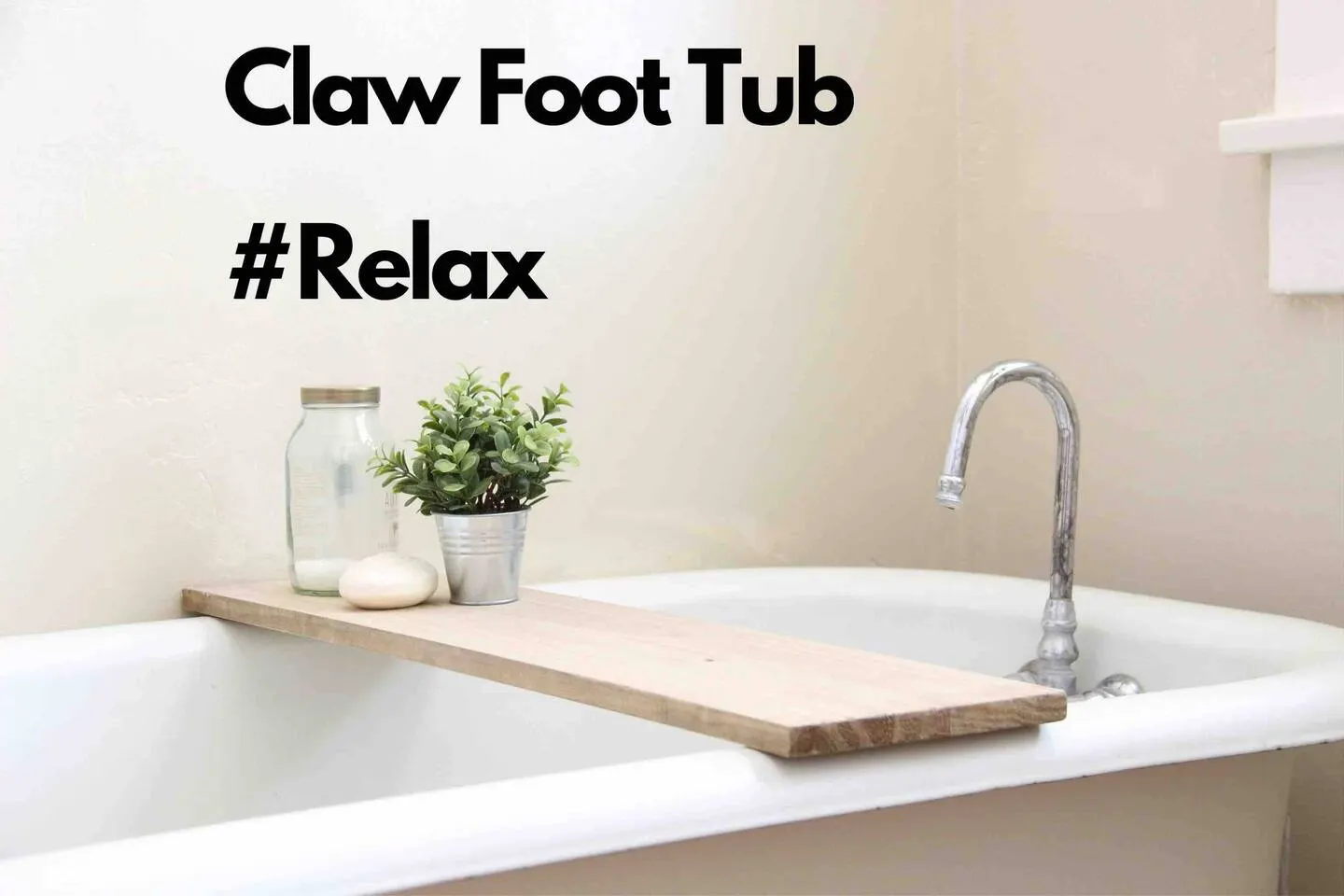 Claw Foot Tub | Full Kitchen | RV | Snow 12.9 mi | — photo 5