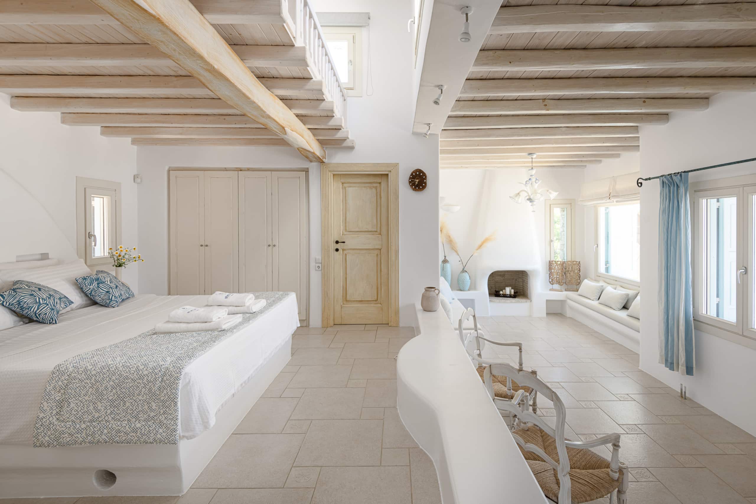 Executive Seaview Villa at Super Paradise Beach 13