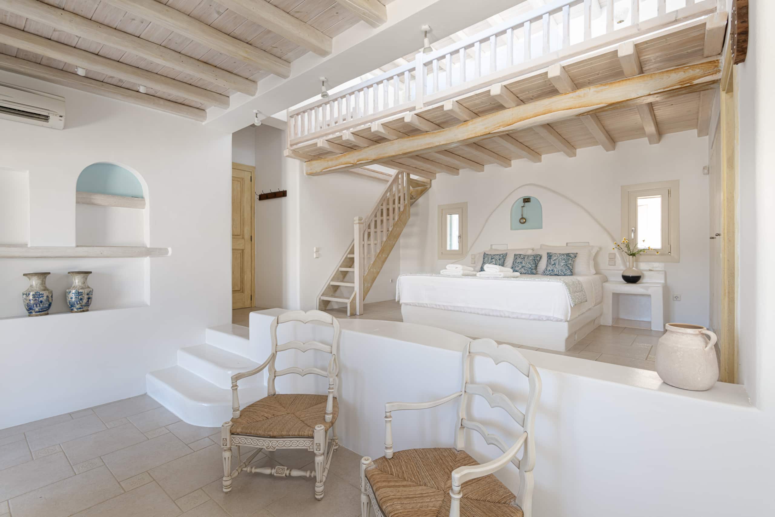 Executive Seaview Villa at Super Paradise Beach 17