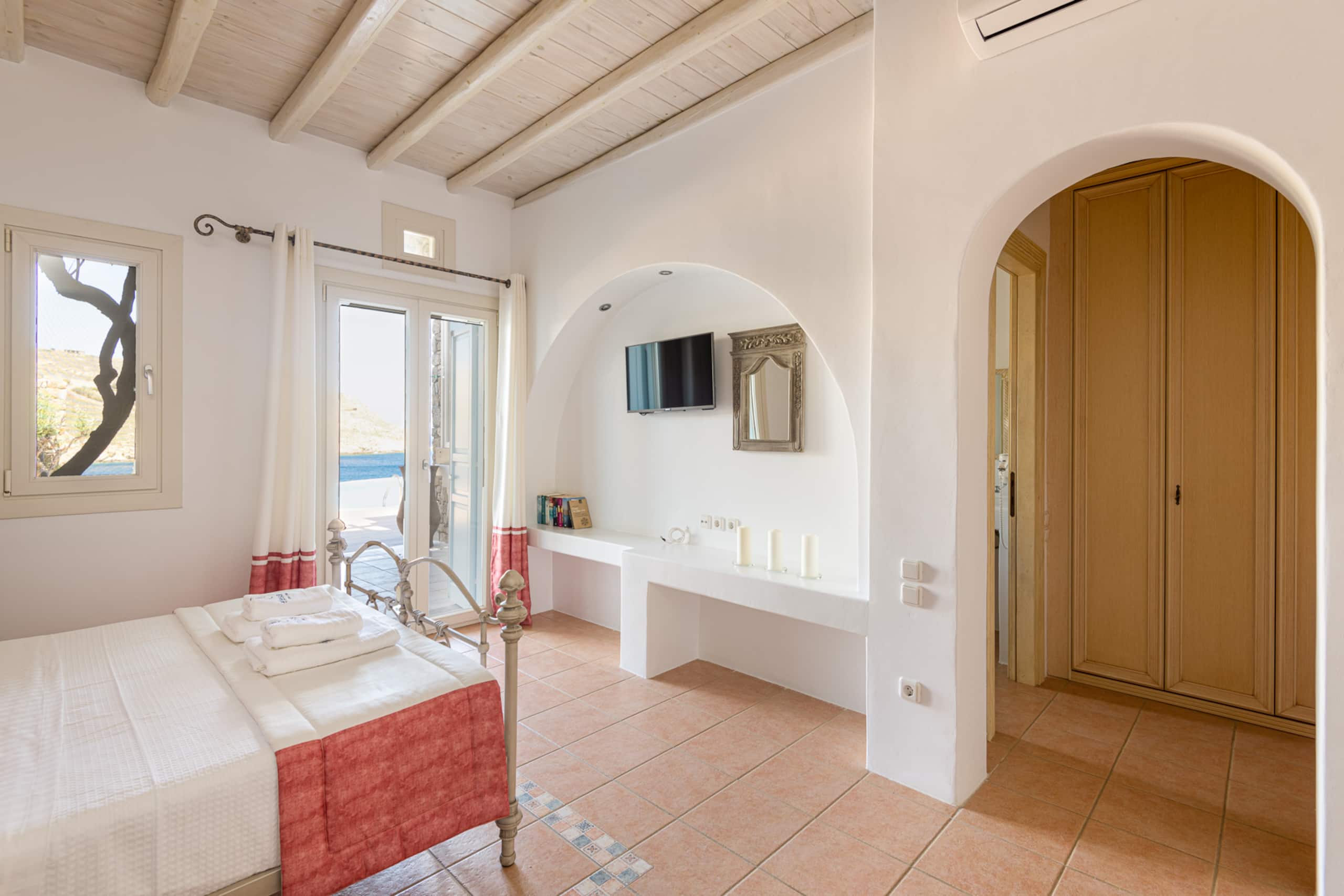 Executive Seaview Villa at Super Paradise Beach 27