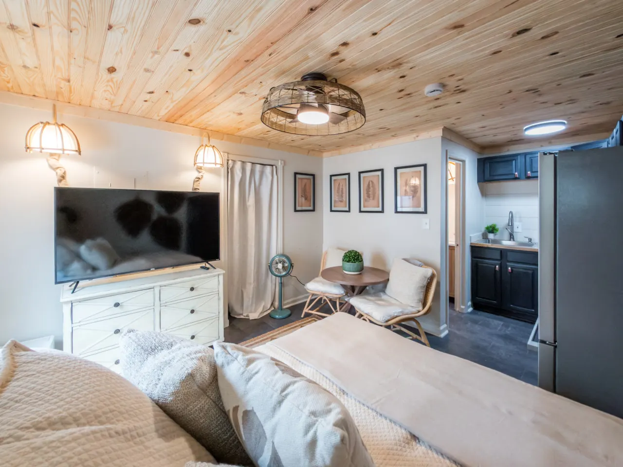 Tybrisa Cottage Unit B — photo 5