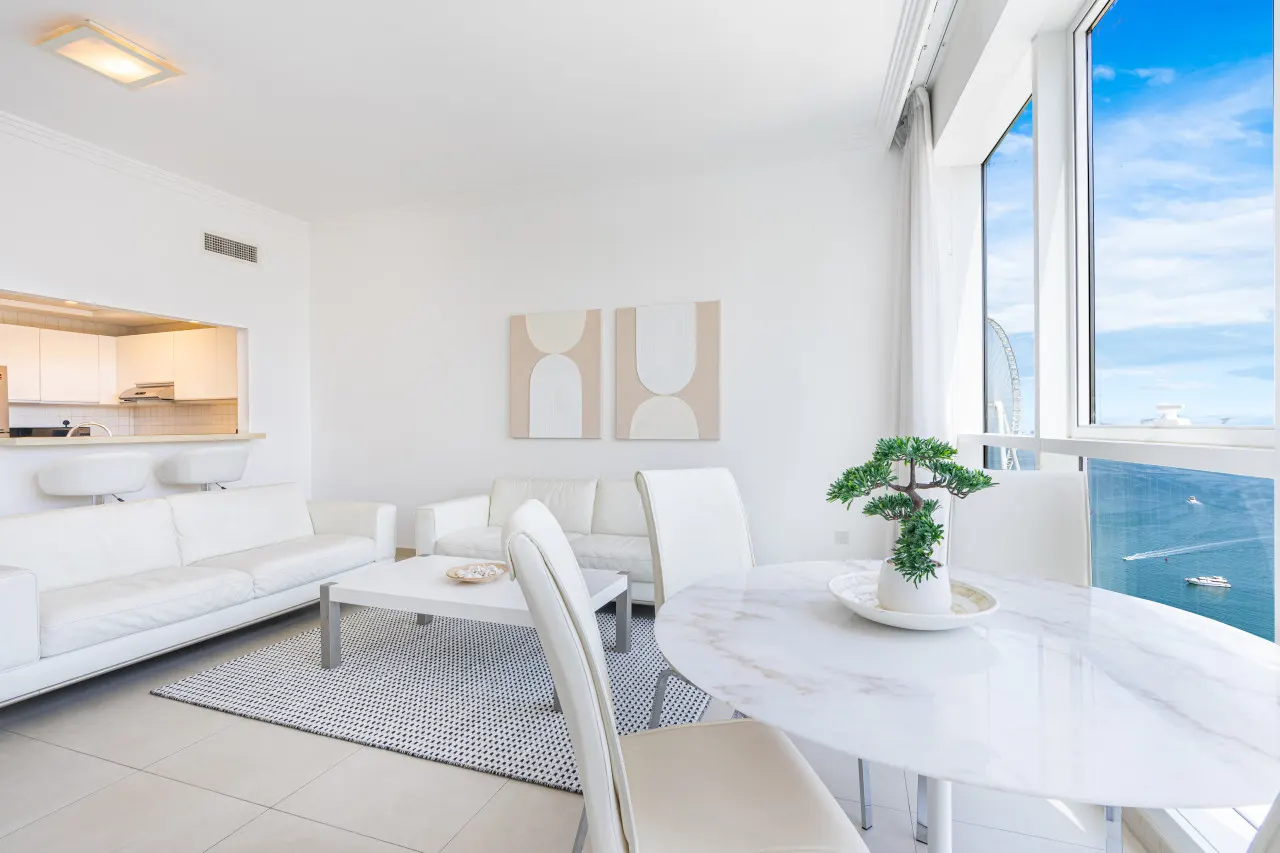JBR Home w/ incredible View & Private Beach 8