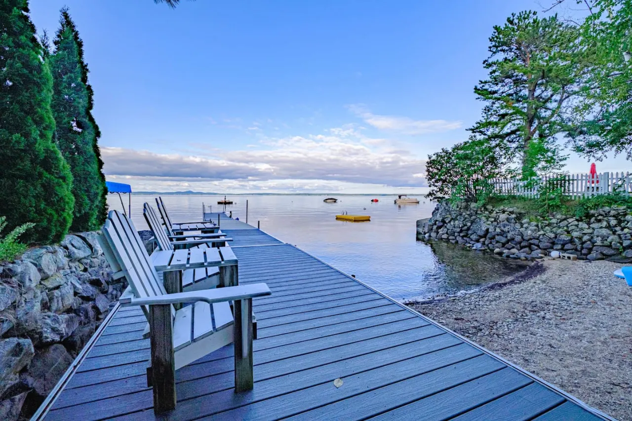 Sebago Splendor- Modern Home w. Sebago Lake views + water amenities 2