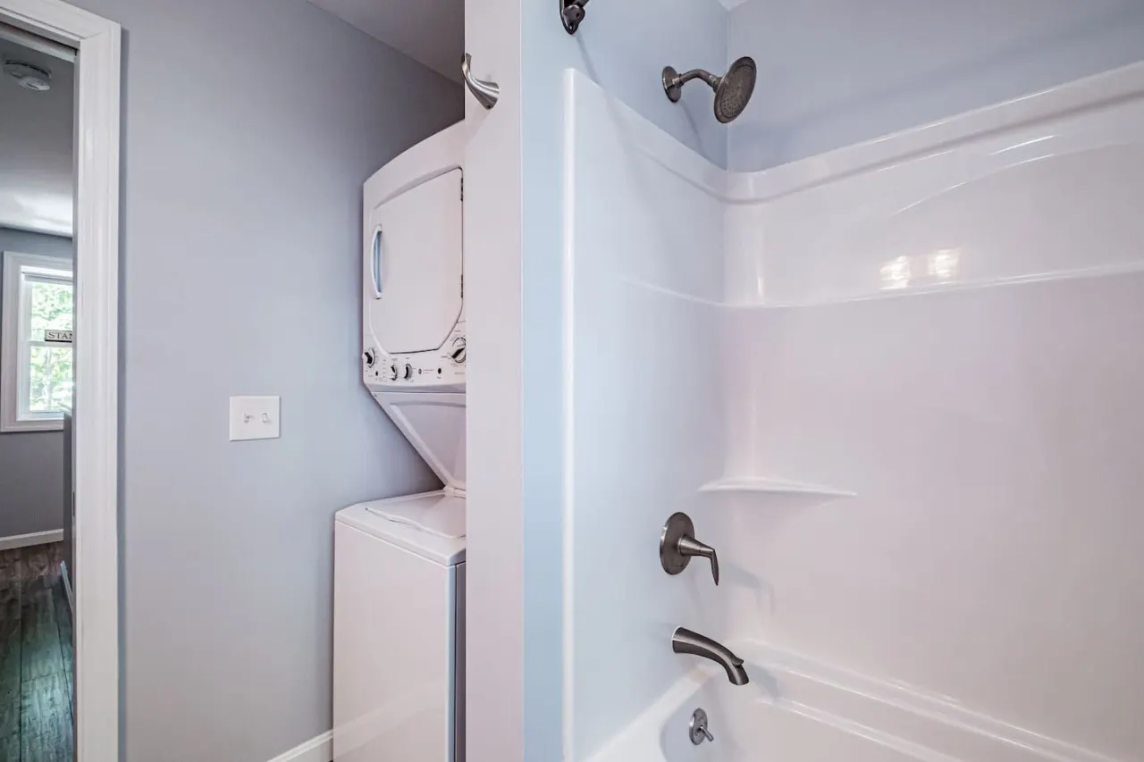 Sebago Splendor- Modern Home w. Sebago Lake views + water amenities 15