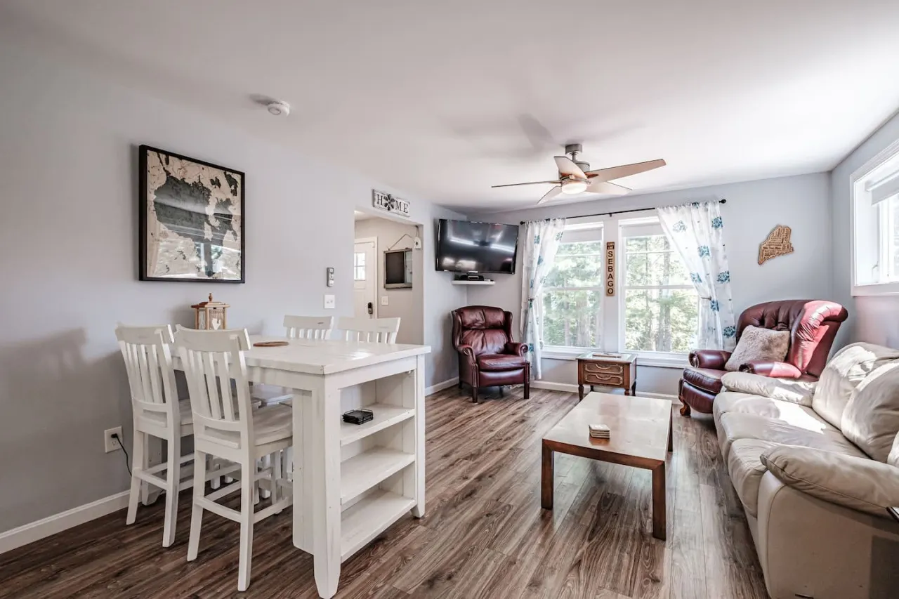 Sebago Splendor- Modern Home w. Sebago Lake views + water amenities 8