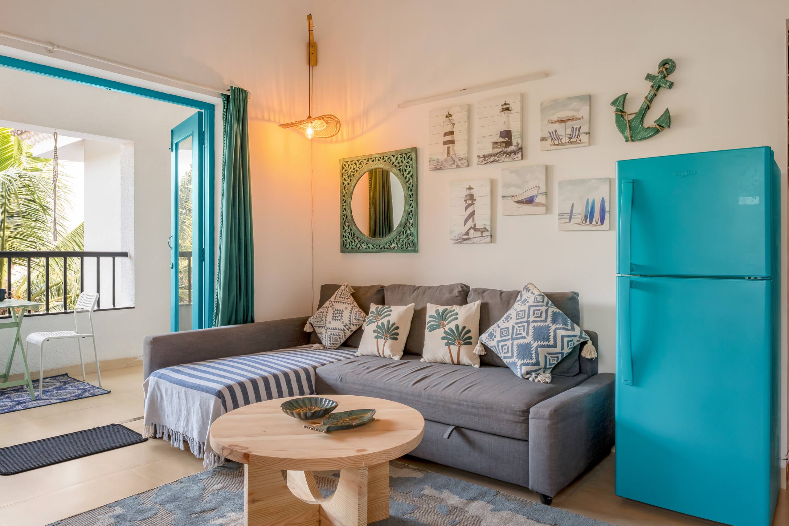 1BHK Penthouse w/ Pool & Balcony, 5min to Thalassa 22
