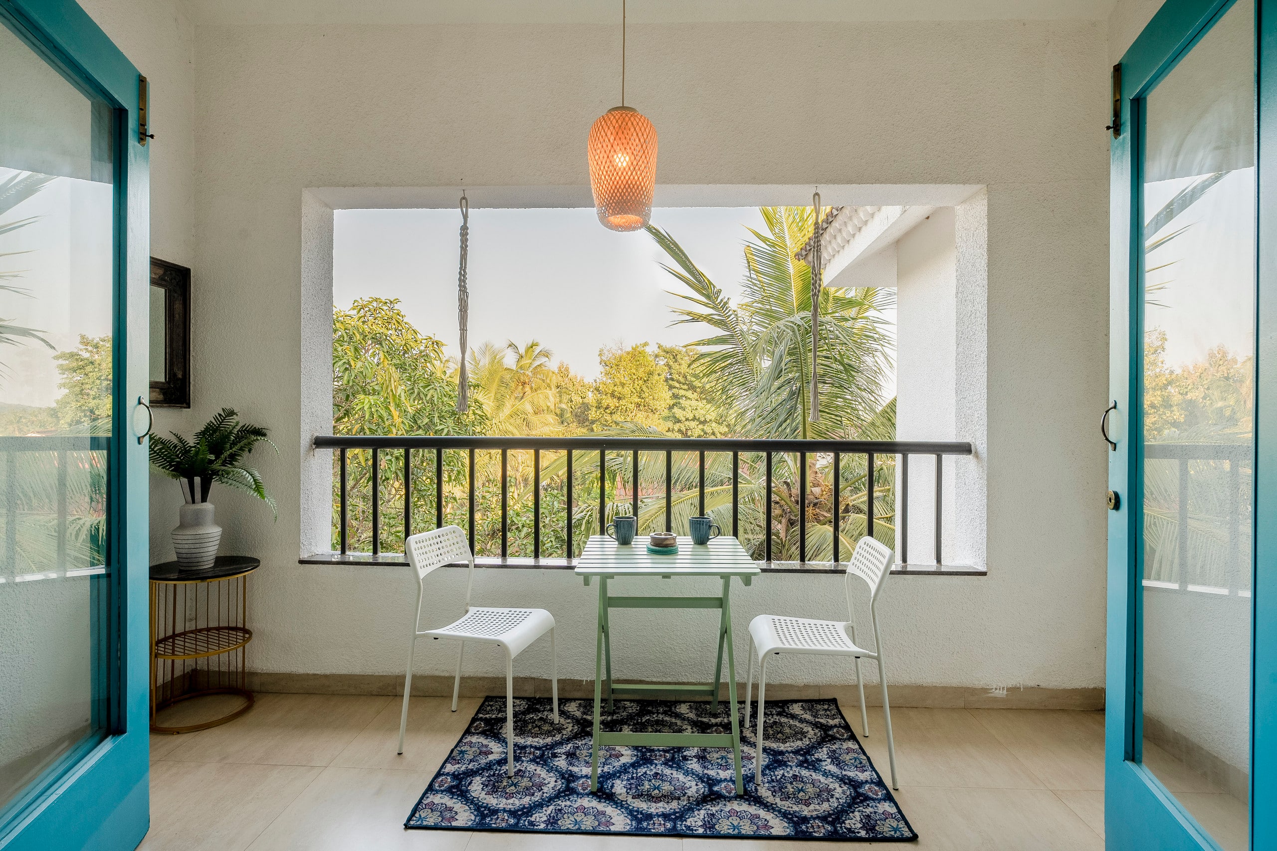 1BHK Penthouse w/ Pool & Balcony, 5min to Thalassa 4