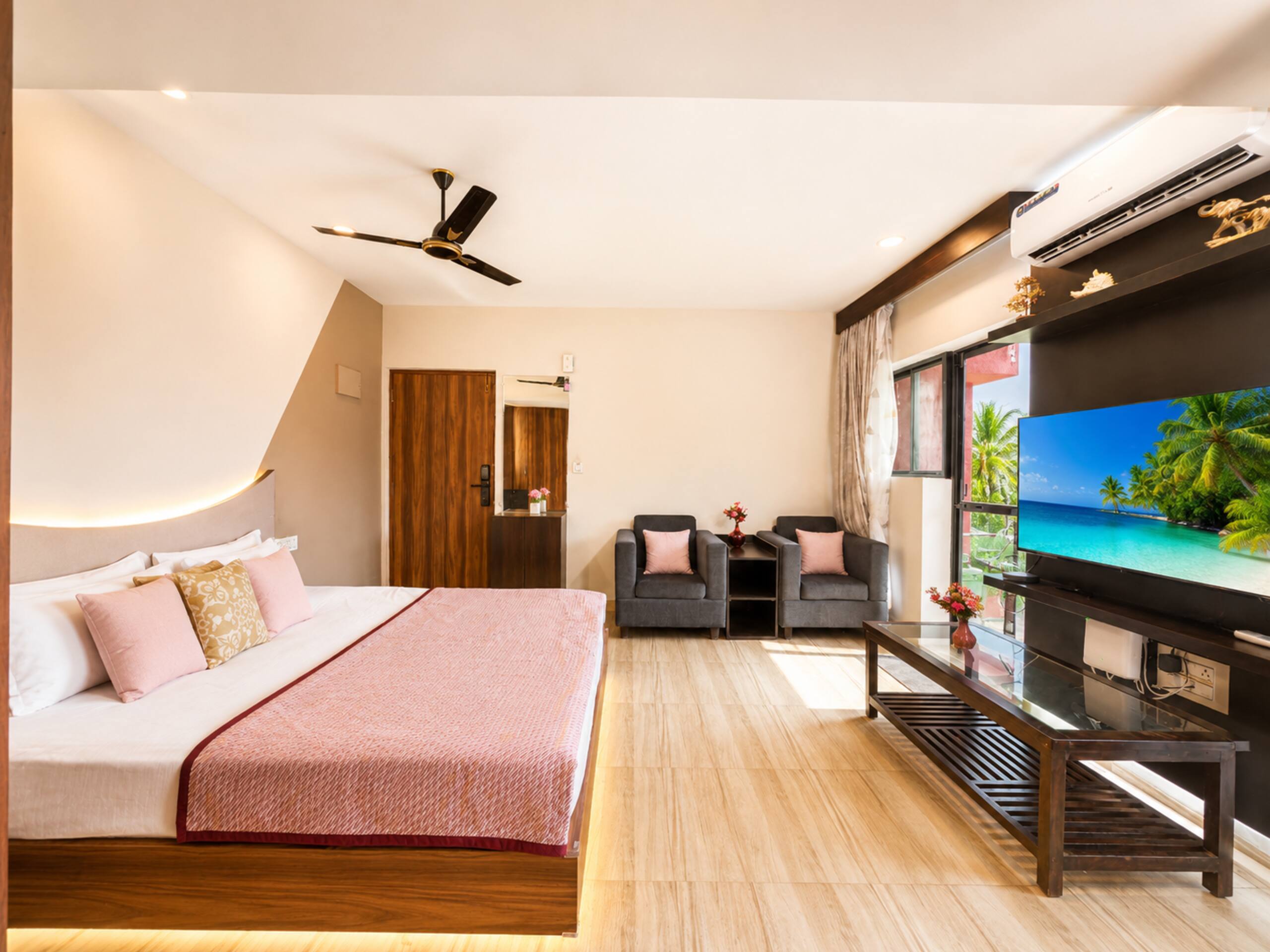 The Soul - Studio | Hill View | by Unigo Stays 8