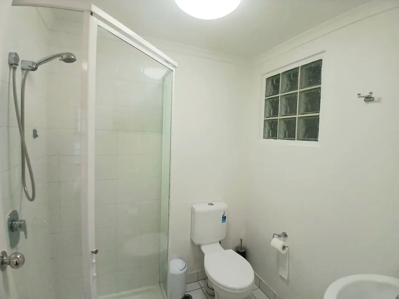 Stylish La Trobe Apartment 13